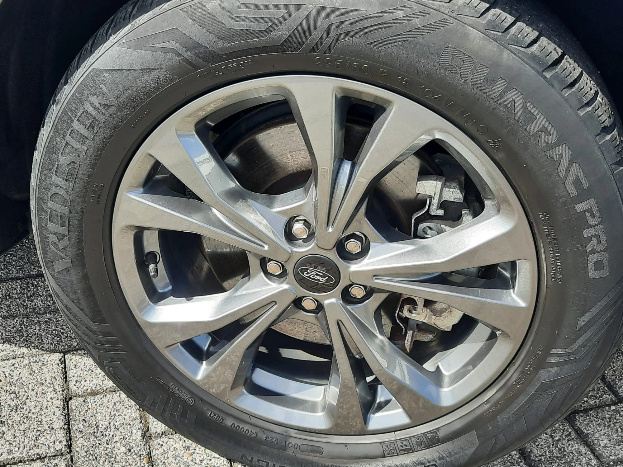 Ford-Kuga-image-7
