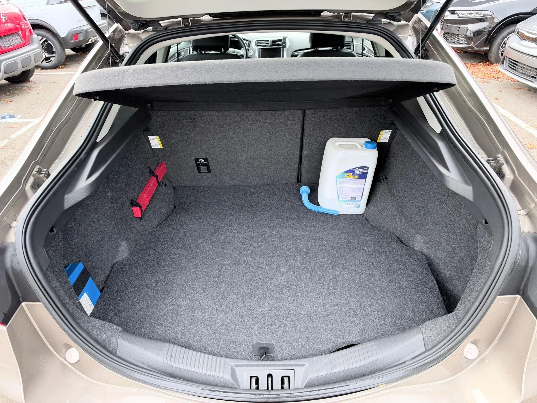 Ford-Mondeo-image-13