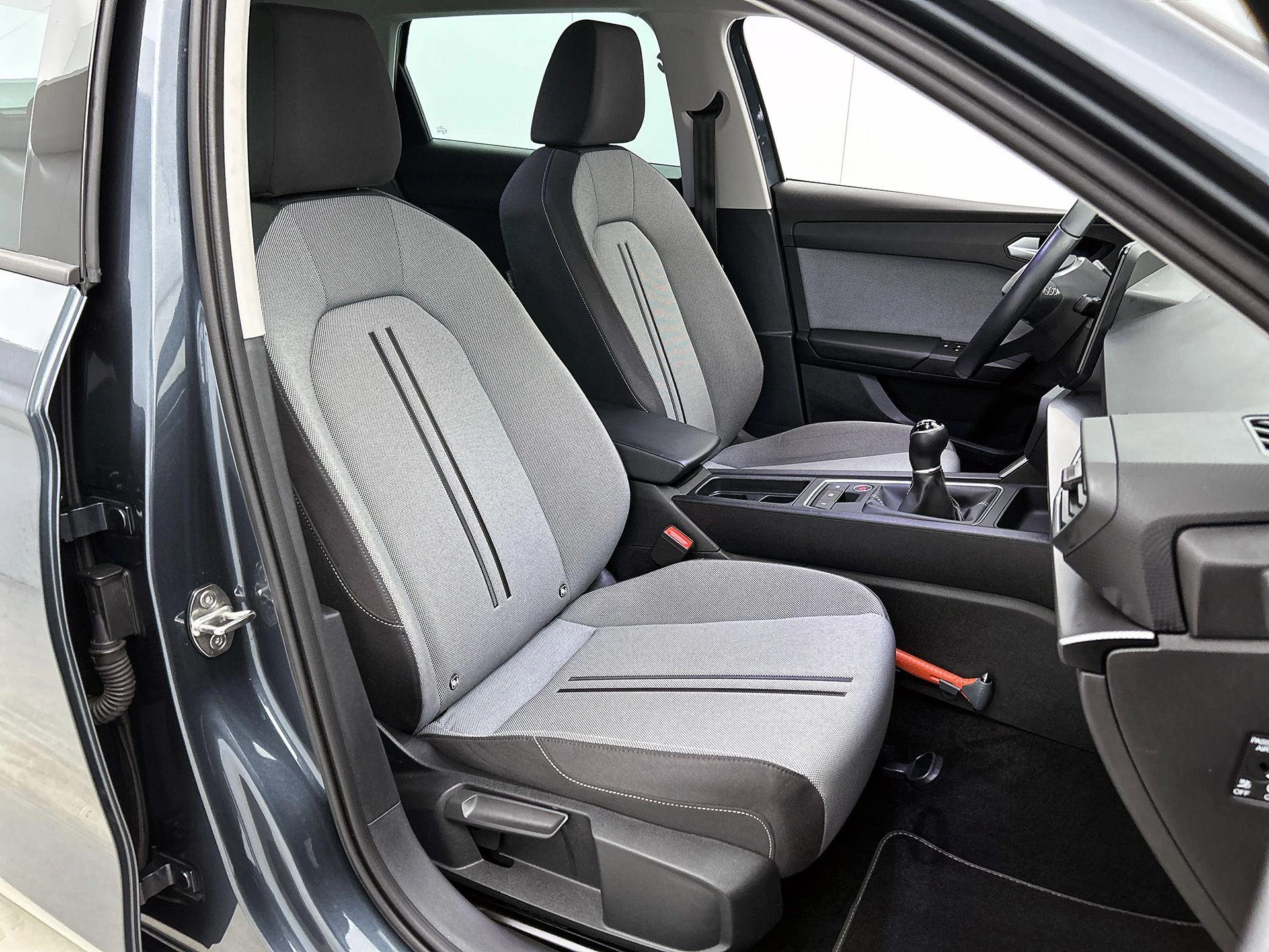 SEAT-Leon-image-34