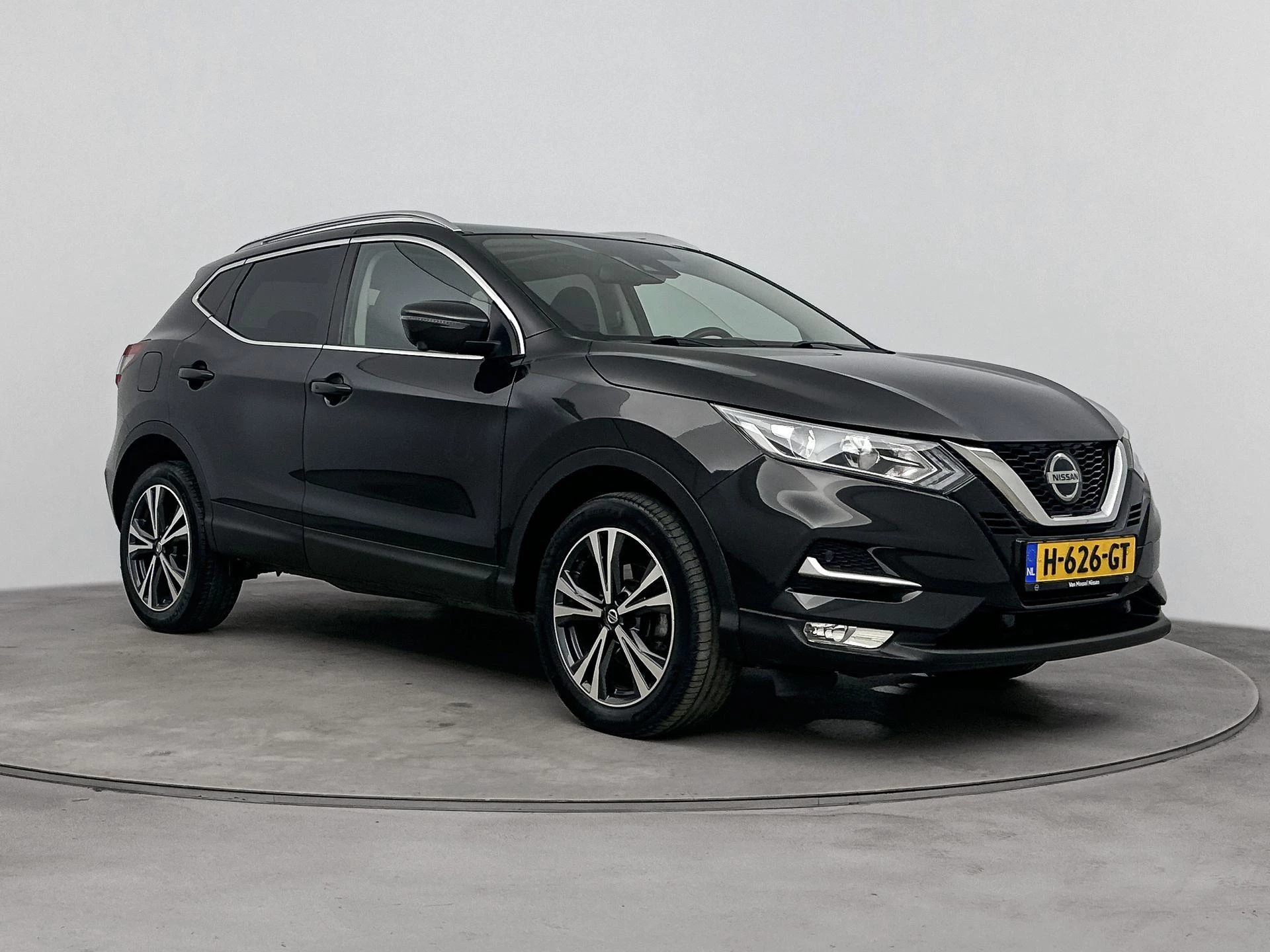 Nissan-QASHQAI-image-3