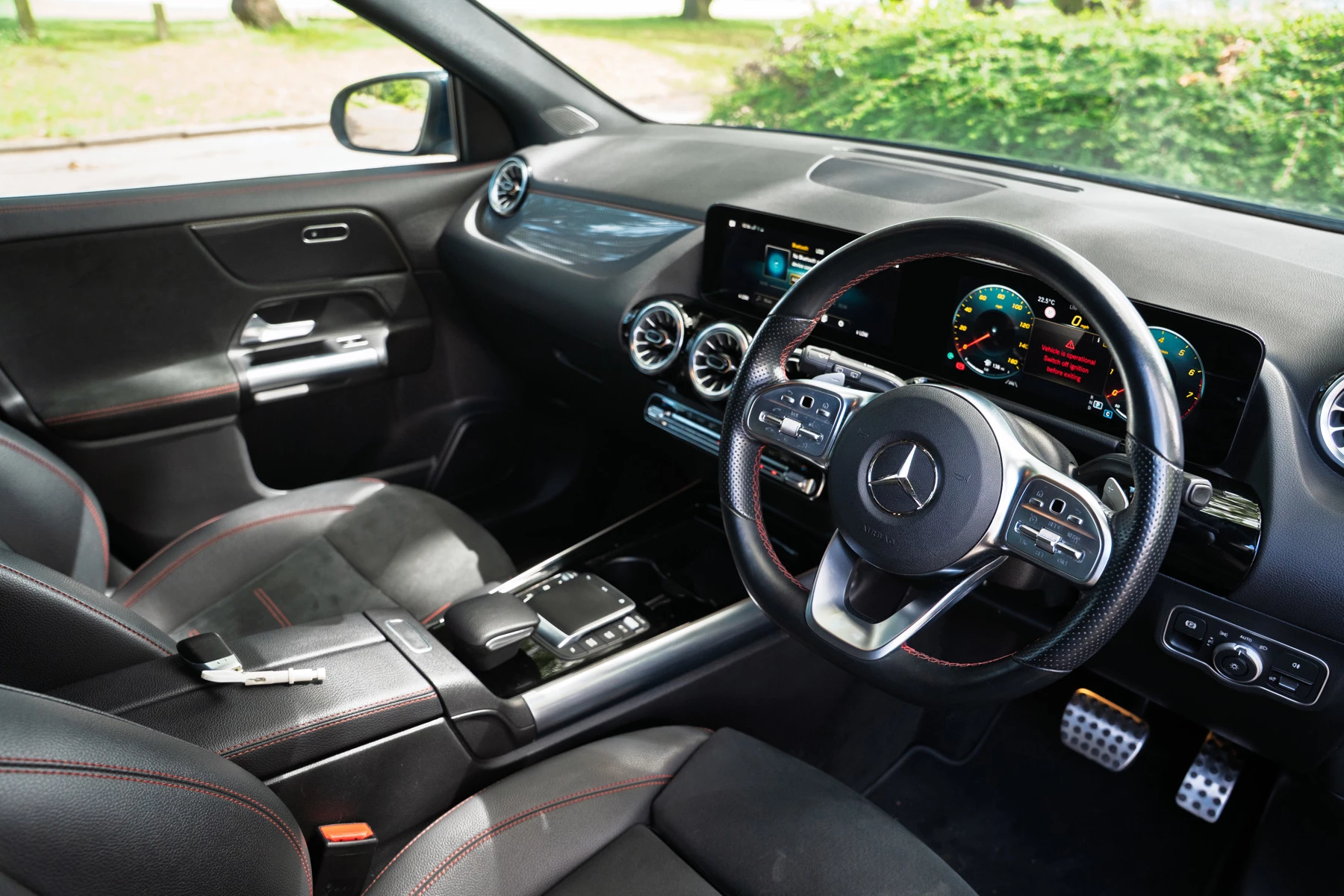 Mercedes-Benz-GLA-image-5