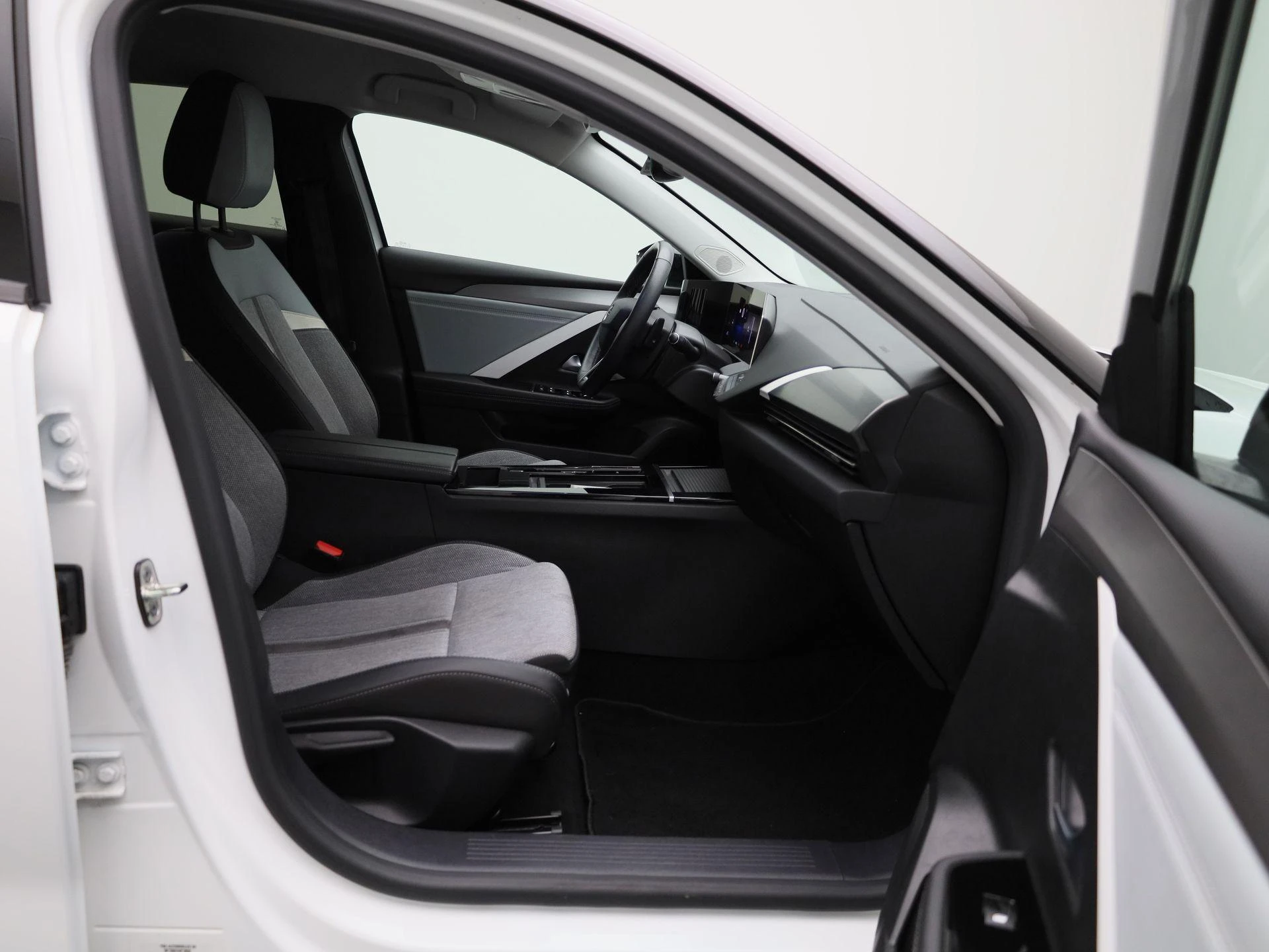 Opel-Astra-image-30