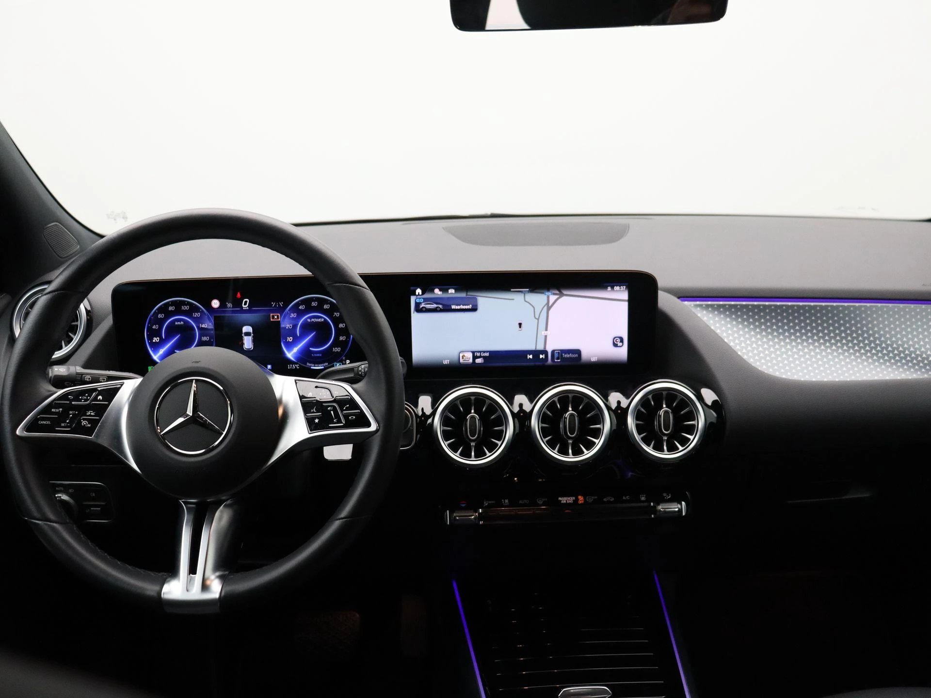 Mercedes-Benz EQA 250+ Business Line