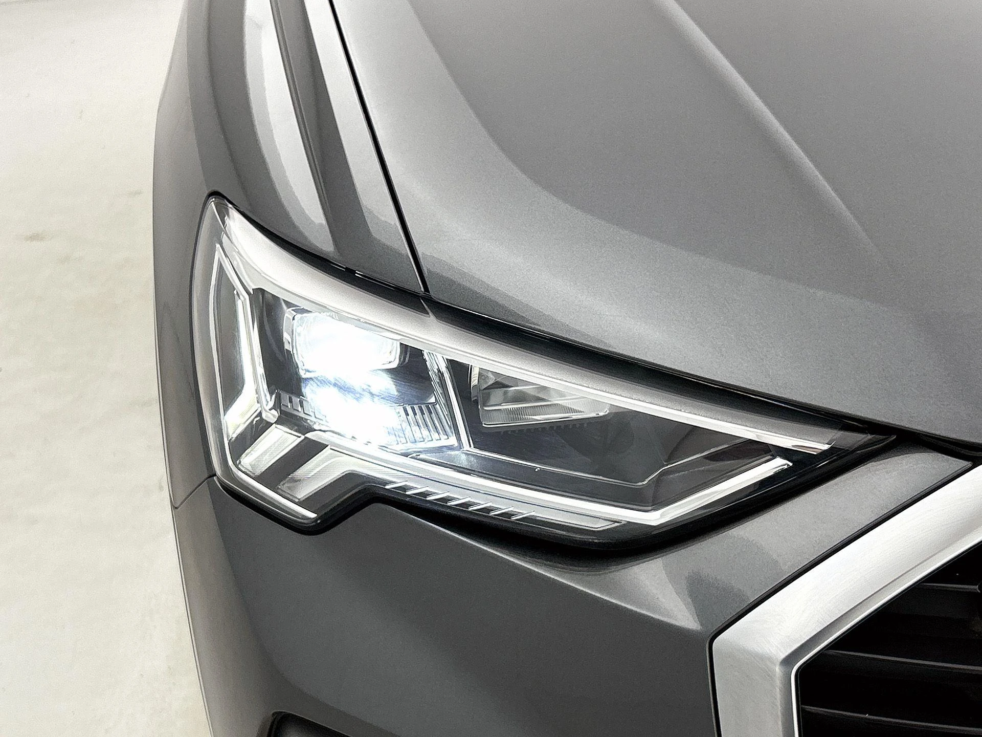 Audi Q3 40 TFSI quattro S Line 190 PK