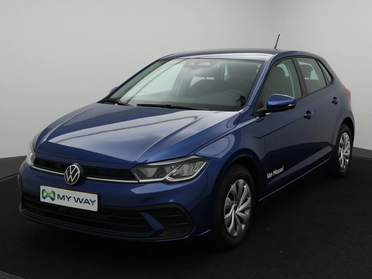 Volkswagen-Polo-image-0