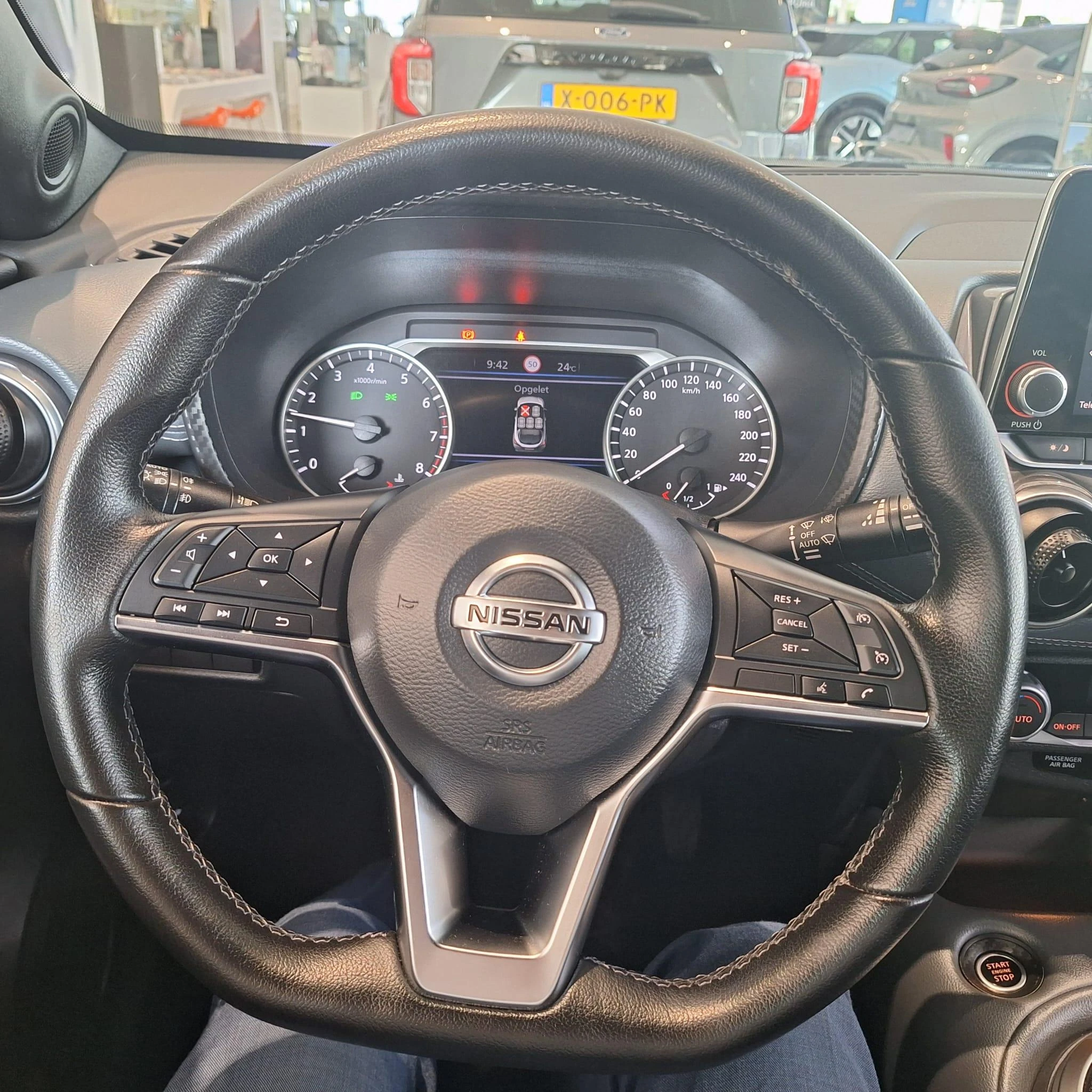 Nissan Juke 1.0 DIG-T N-Connecta