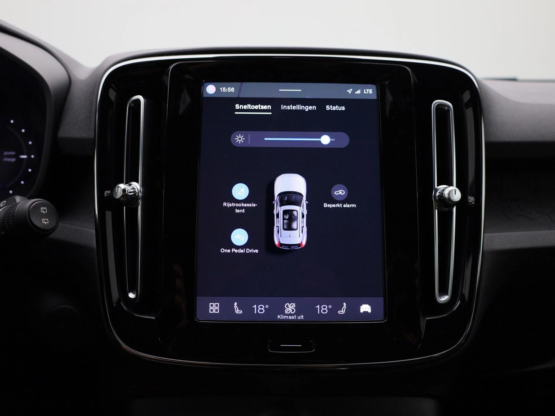 Volvo XC40 Recharge Core