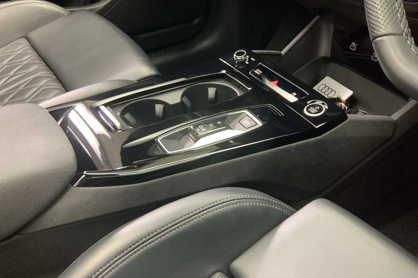 Audi-Q6 e-tron-image-7