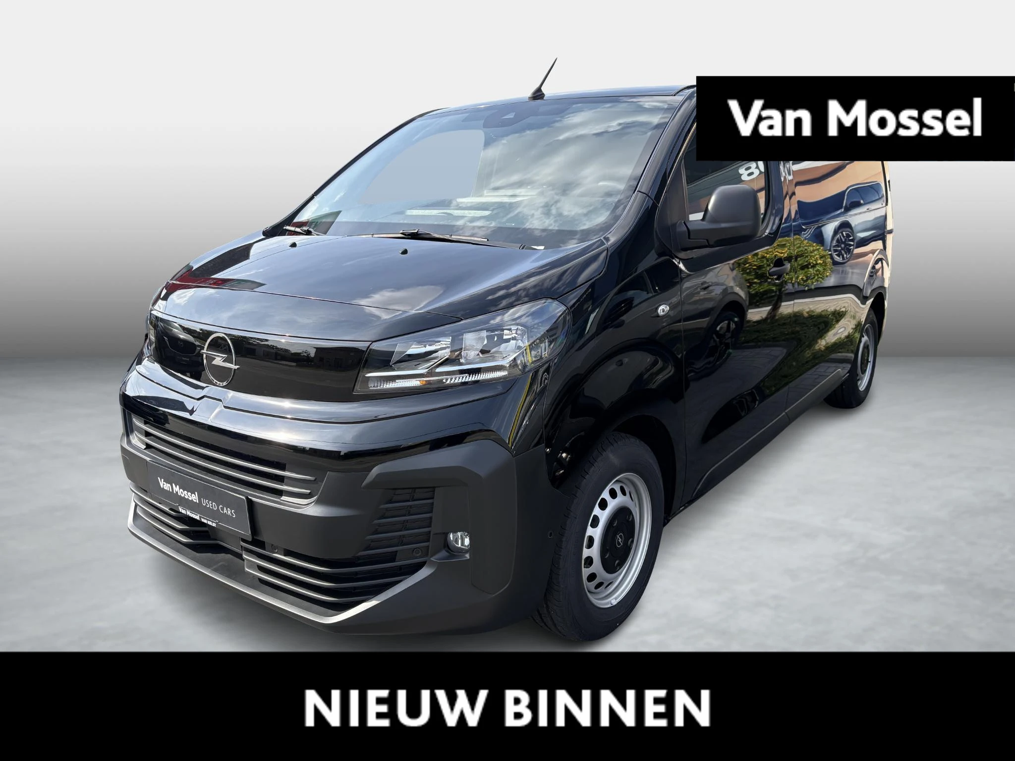 Opel-Vivaro-image-0