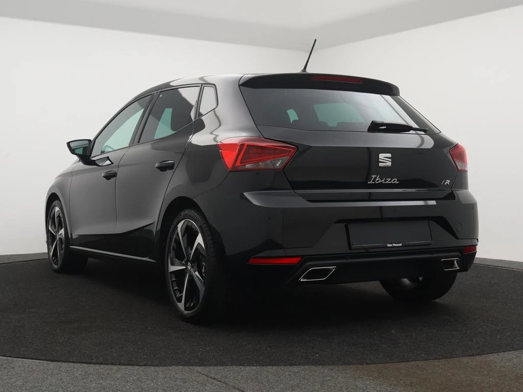 SEAT-Ibiza-image-25