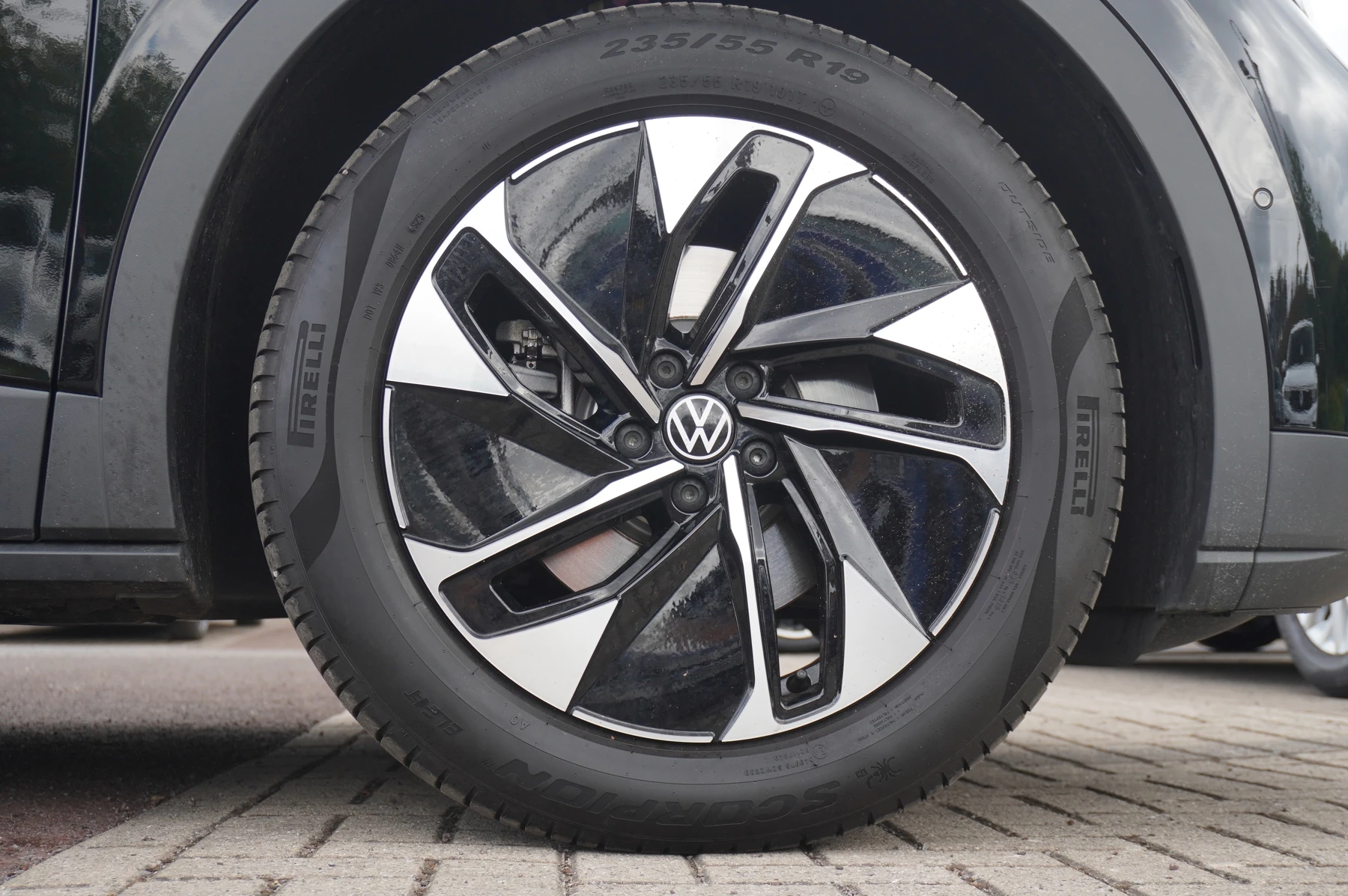 Volkswagen-ID.4-image-17