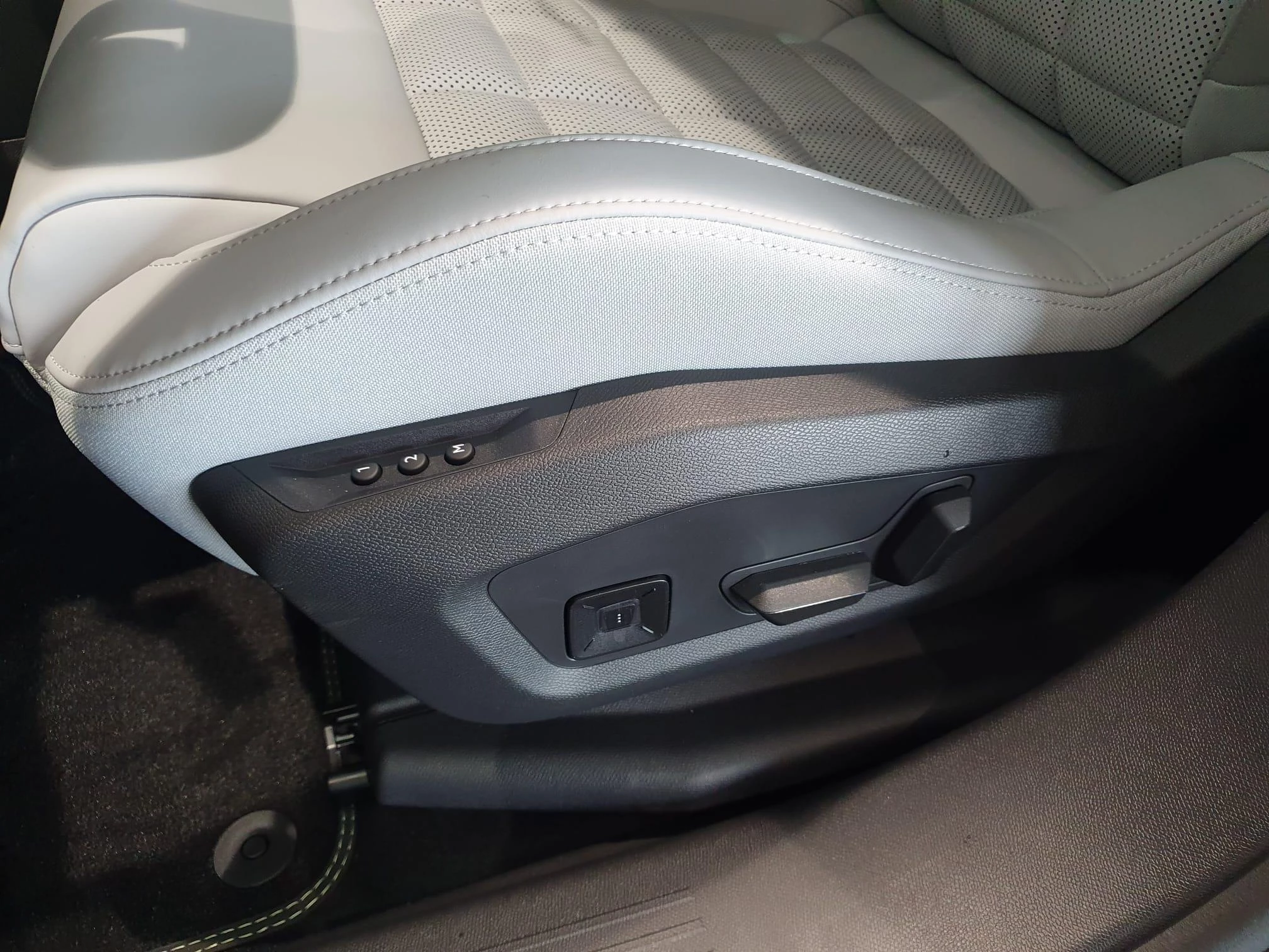 Citroën-C5 Aircross-image-30