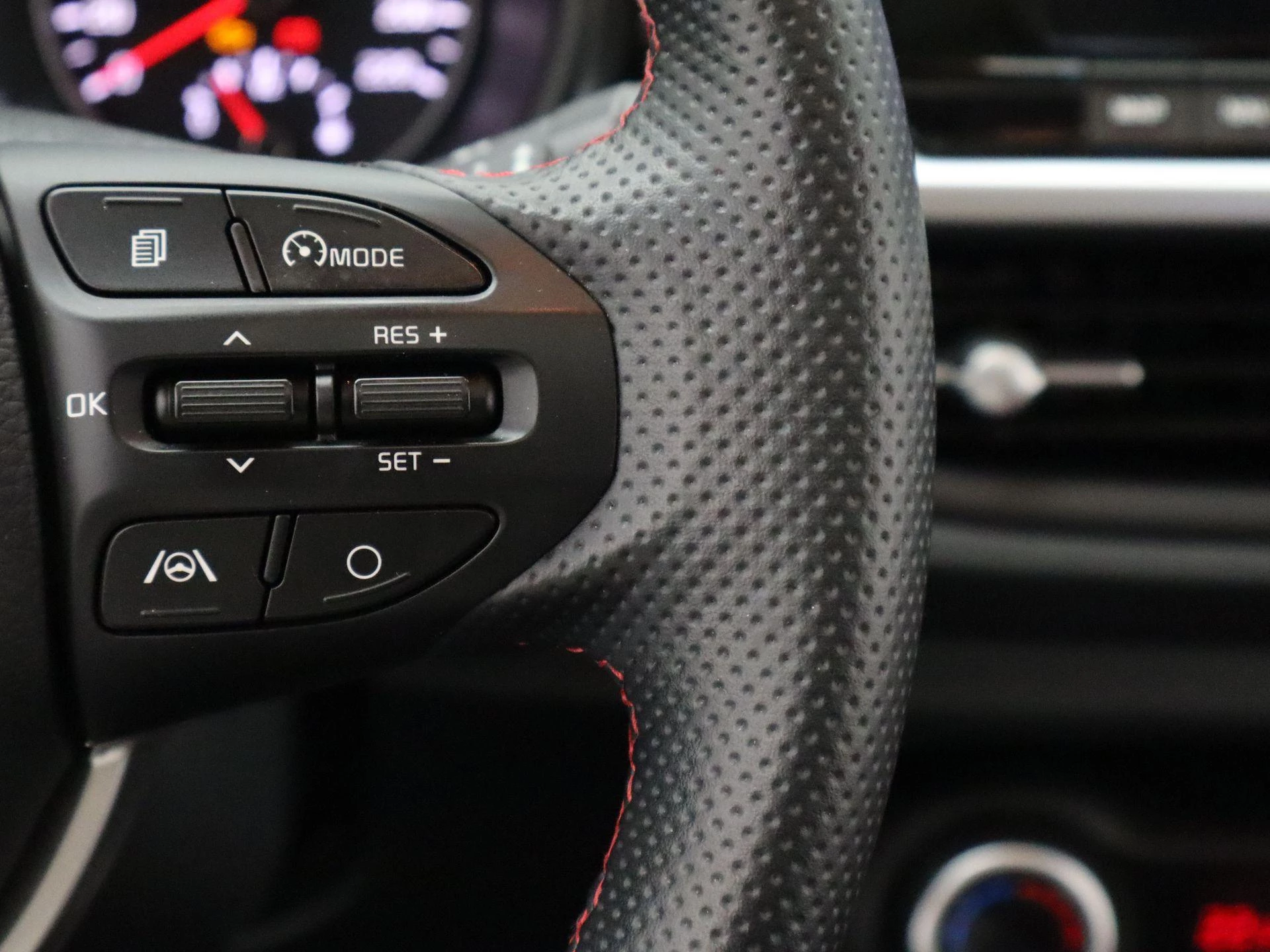 Kia-Picanto-image-25