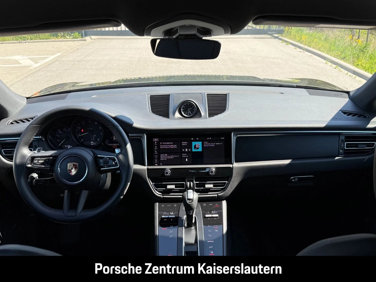 Porsche Macan Sportabgasanlage BOSE Luftfederung 20-Zoll -