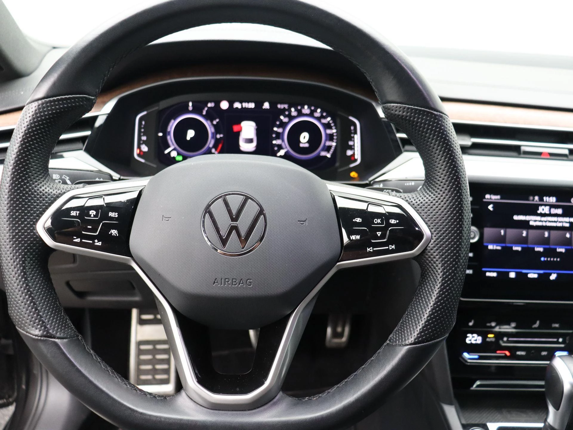 Volkswagen-Arteon-image-13