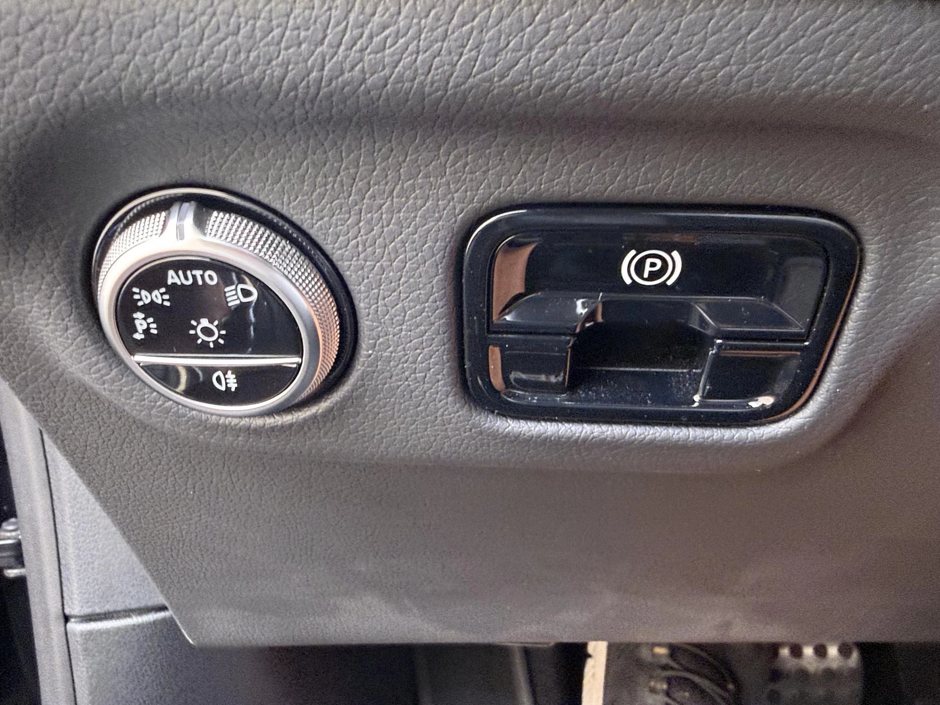 Mercedes-Benz EQE 300 AMG Line 89 kWh