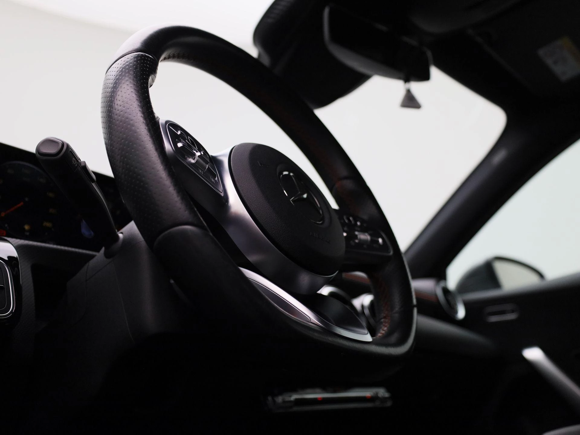 Mercedes-Benz A-Klasse 180 Business Solution AMG