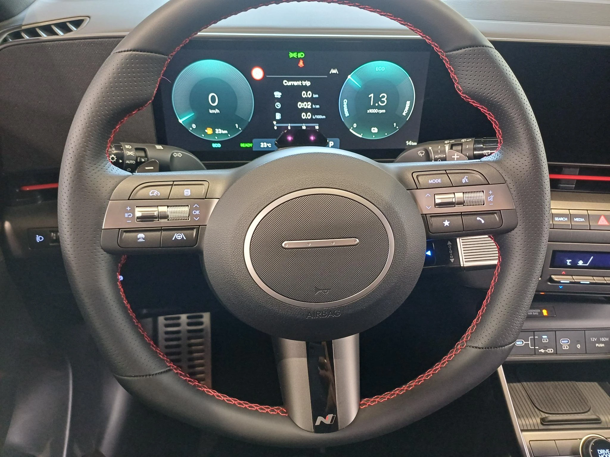Hyundai-Kona-image-15