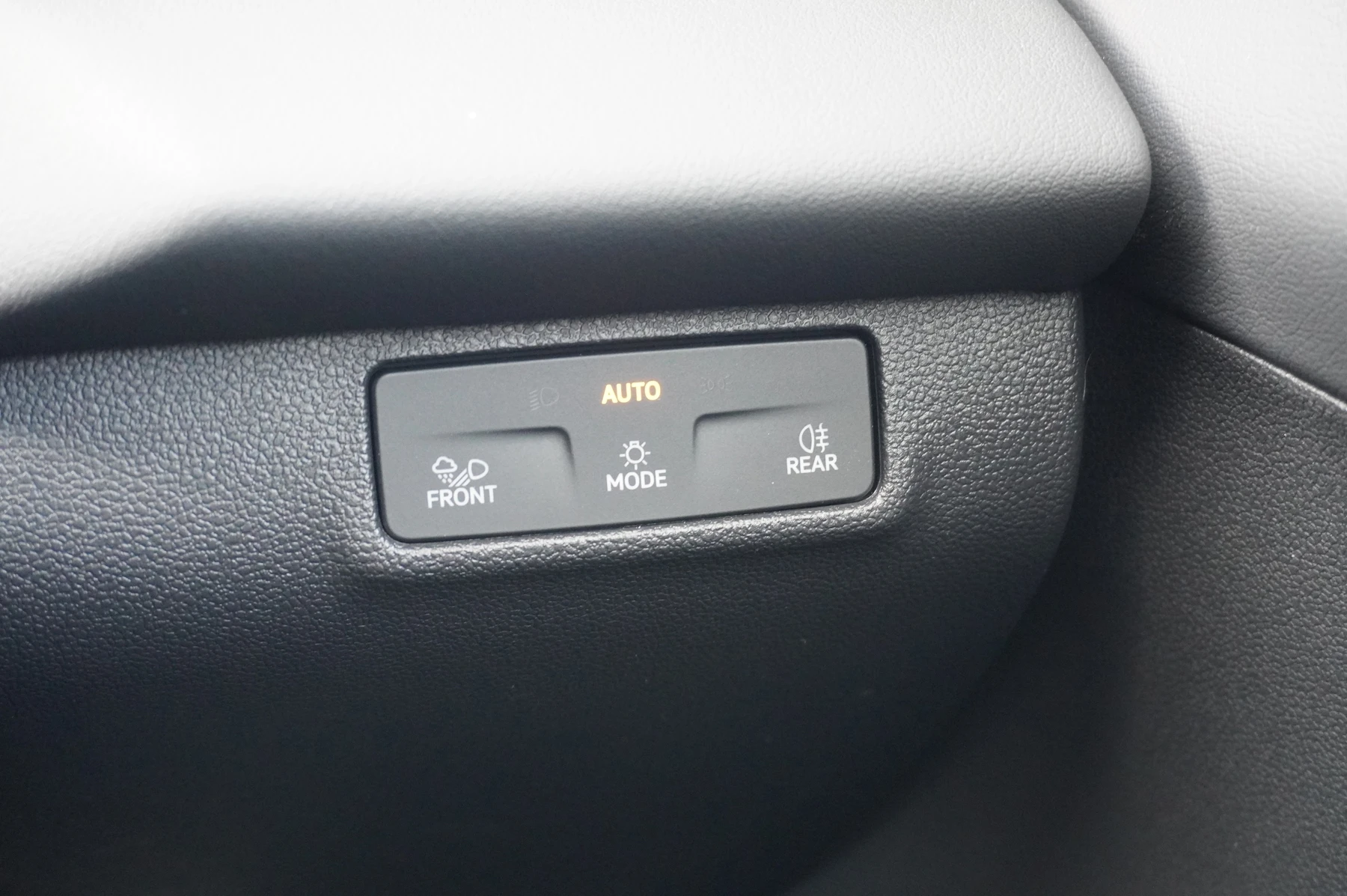Volkswagen T-Roc 1.5 eTSI 150 R-Line 5dr DSG