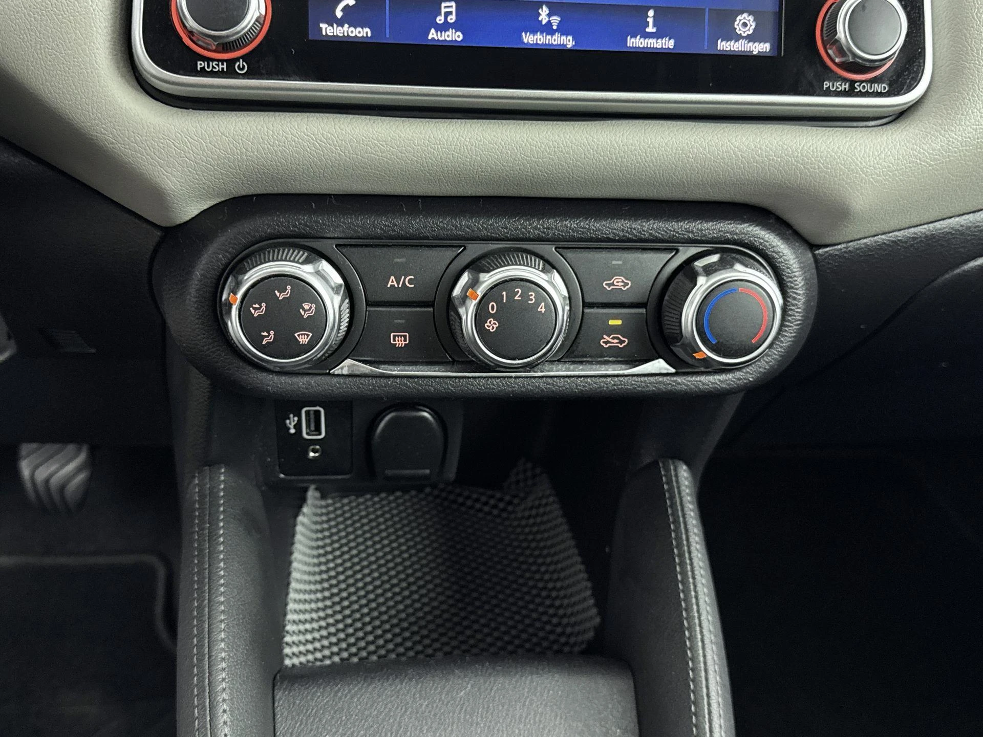Nissan-Micra-image-16