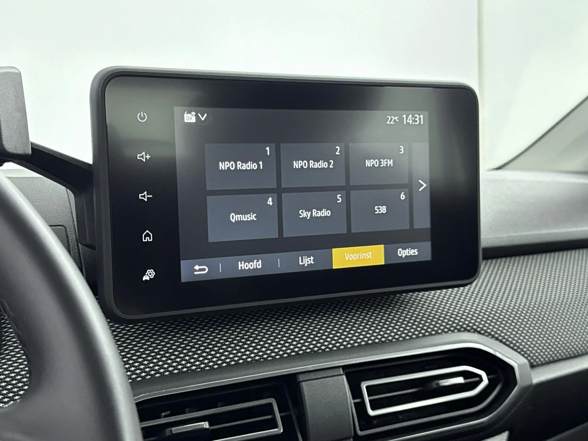 Dacia-Sandero-image-6