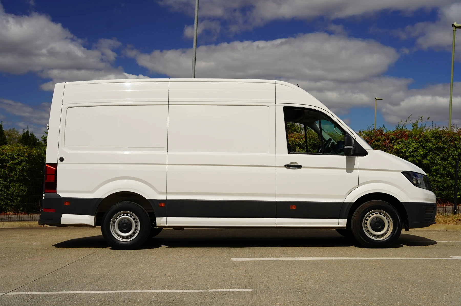Volkswagen-Crafter-image-3