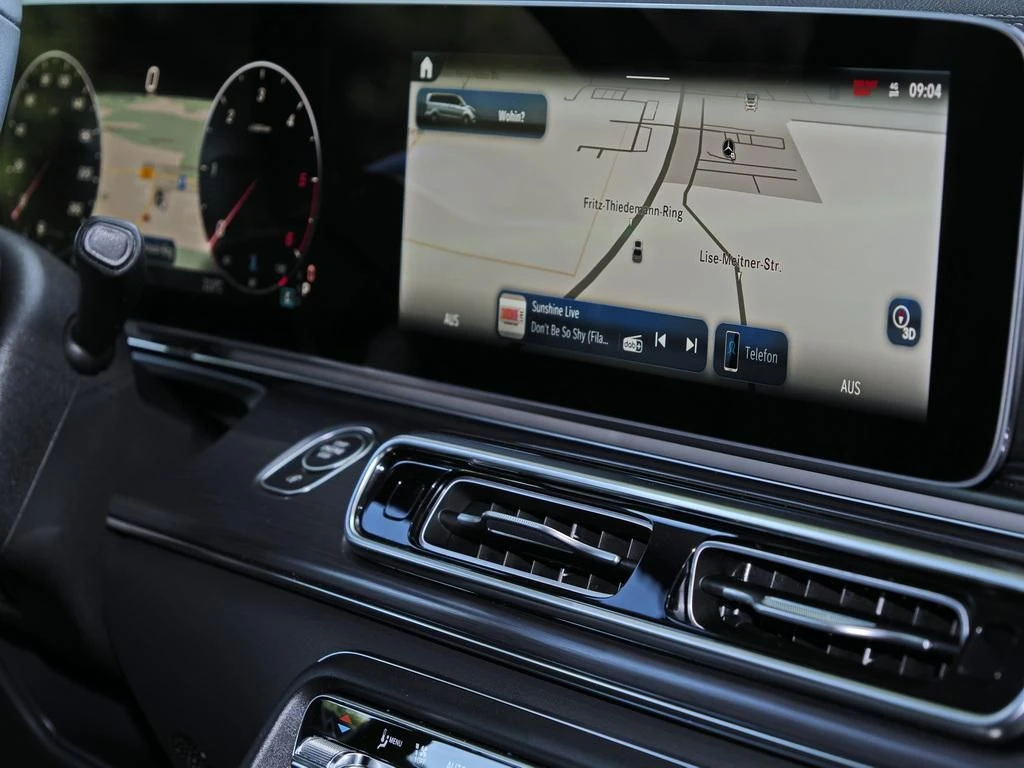 Mercedes-Benz-V-Klasse 220 d-image-9