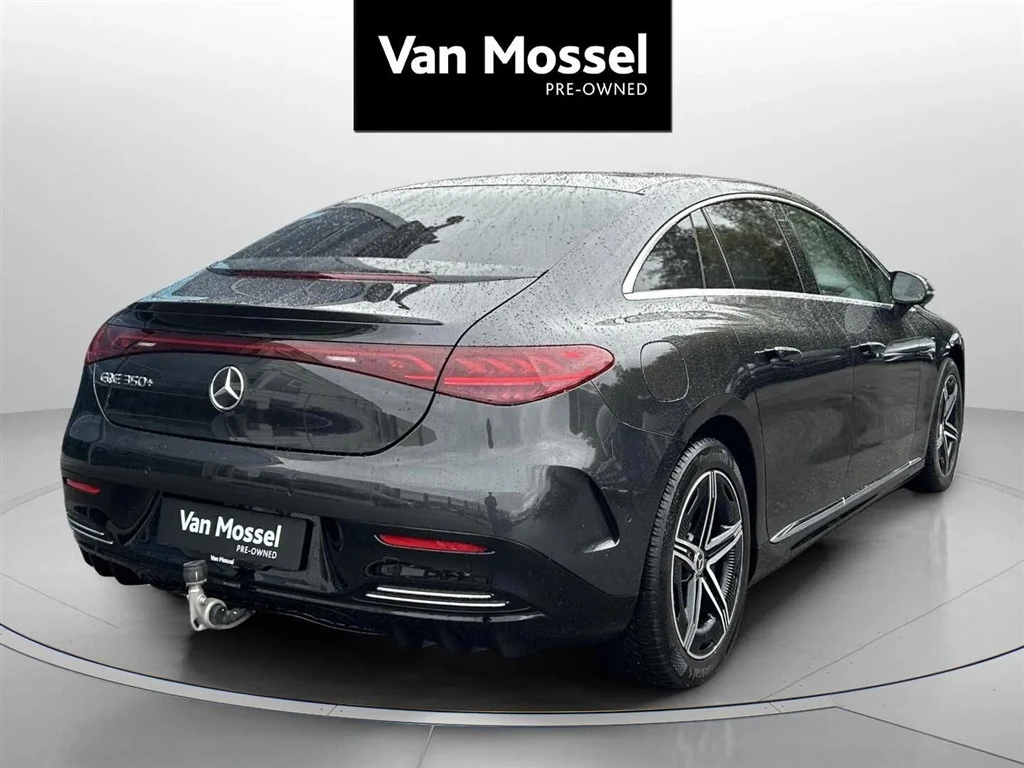 Mercedes-Benz-EQE-image-4