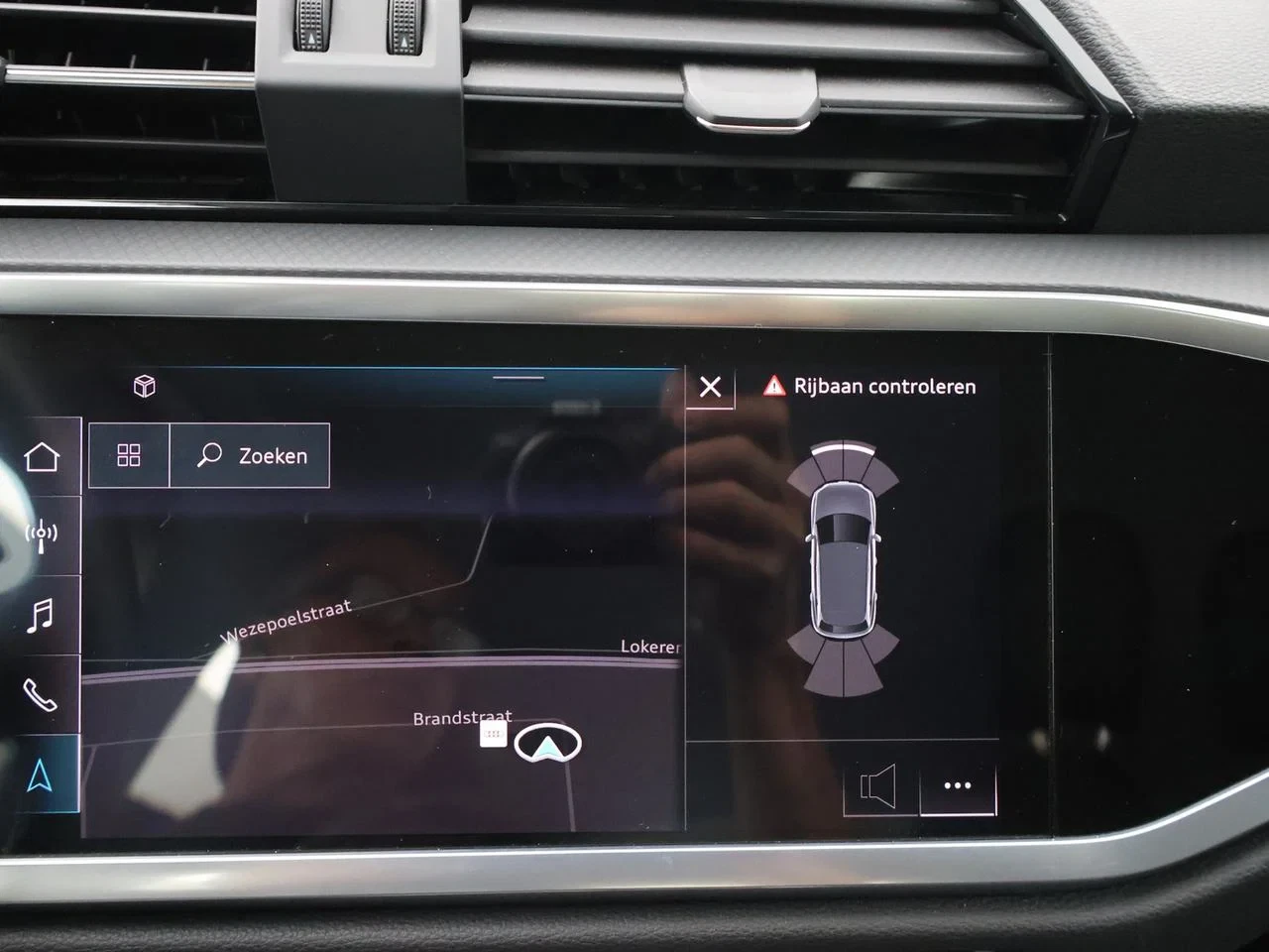 Audi-Q3-image-10