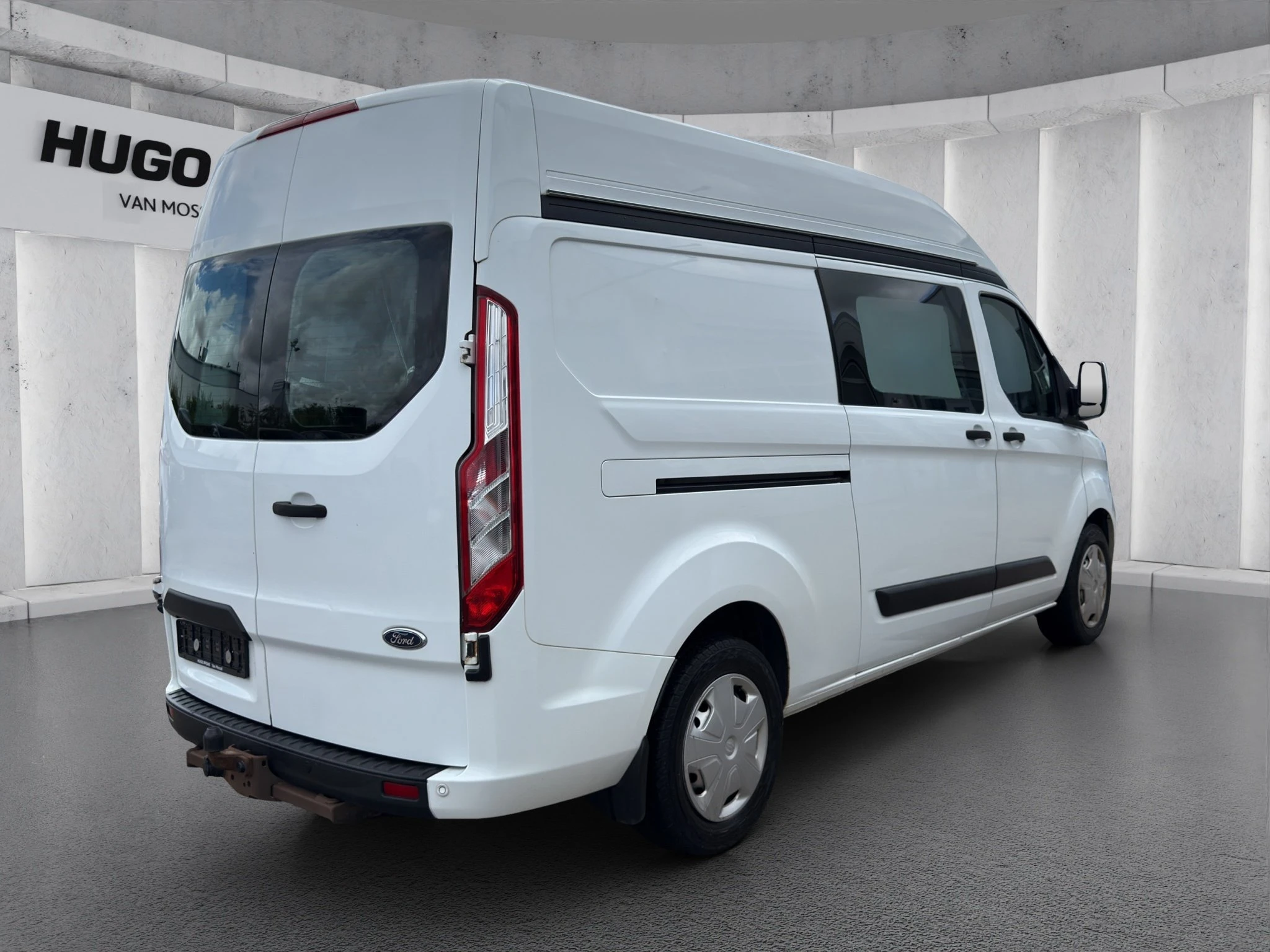 Ford-Transit Custom-image-4
