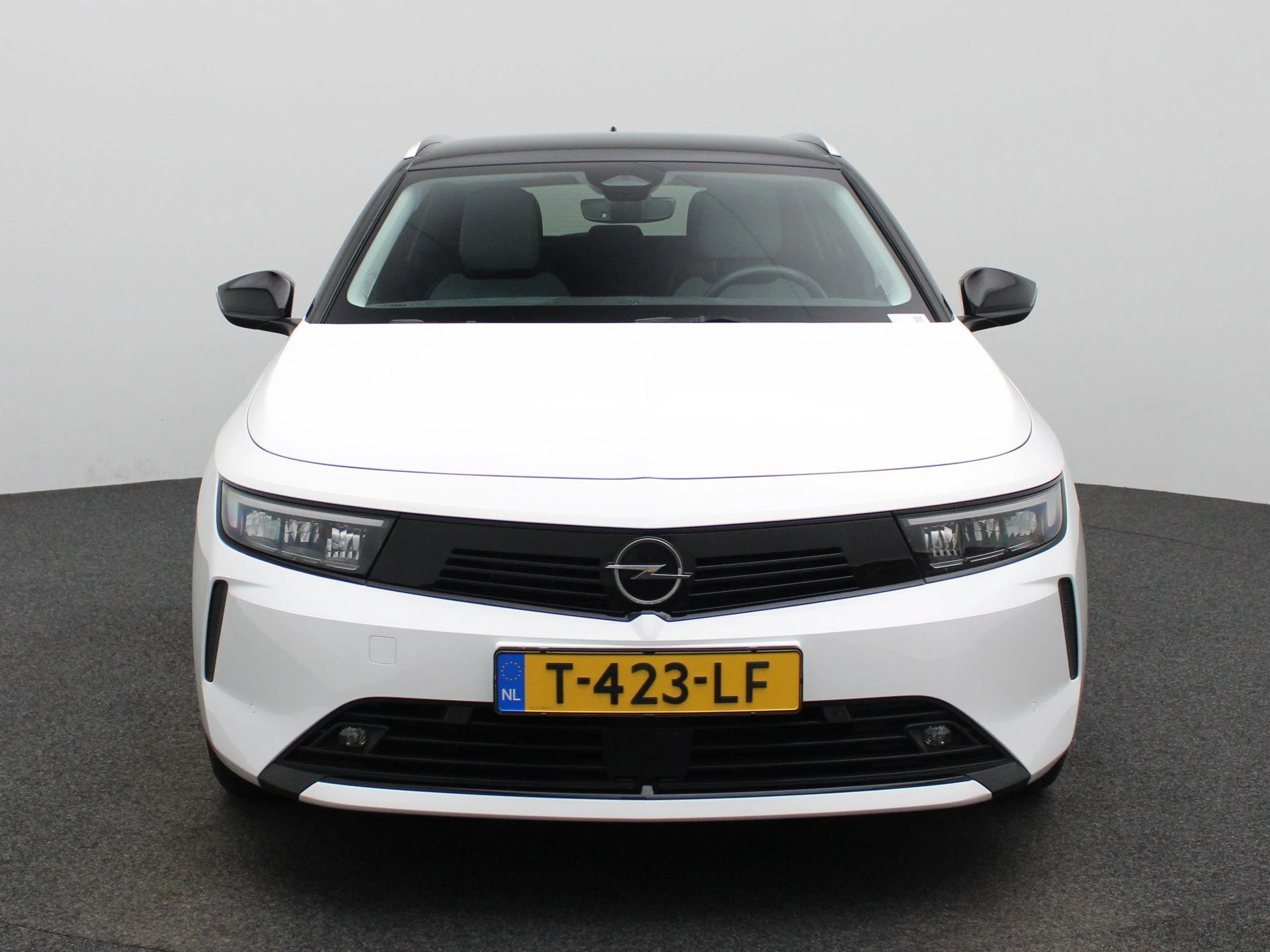 Opel-Astra-image-2