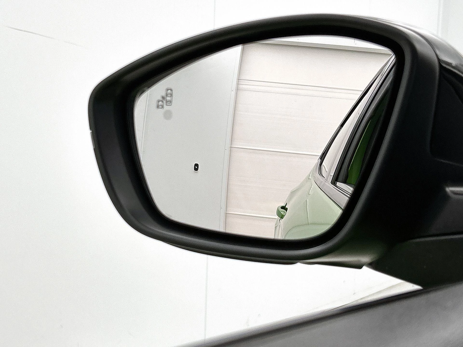 Opel Mokka-e Ultimate 50-kWh 11kw bl.