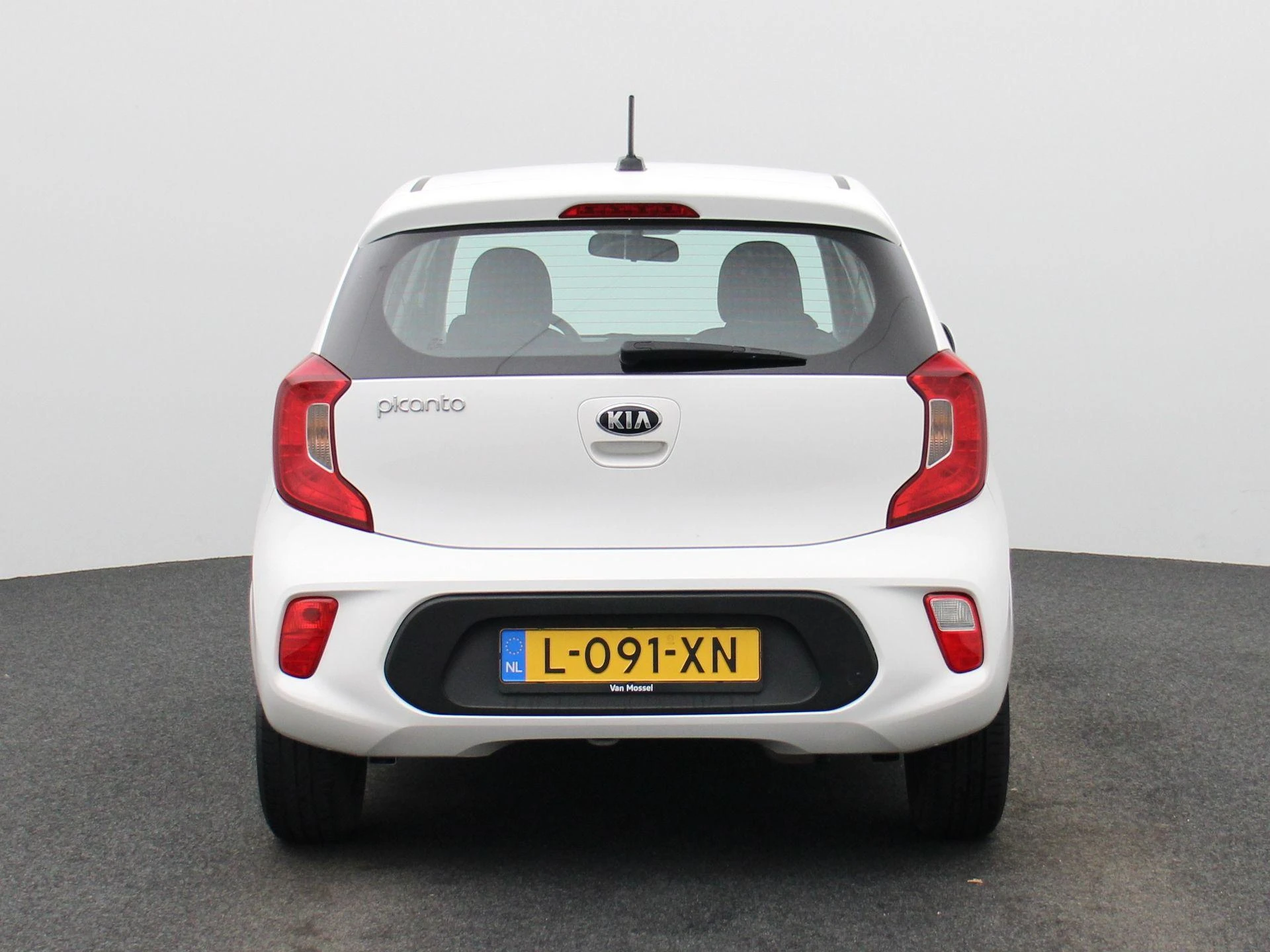 Kia-Picanto-image-4