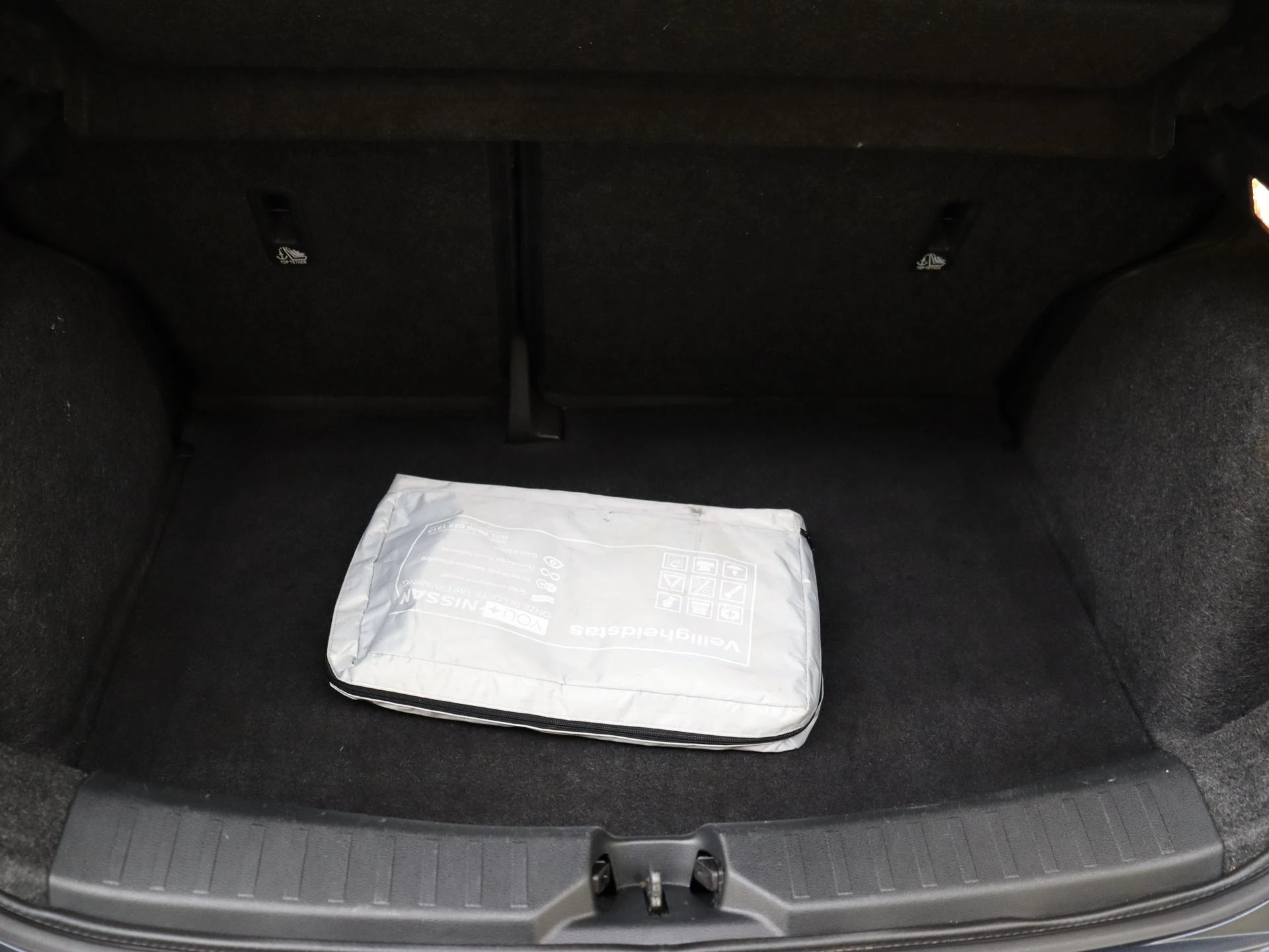 Nissan-Micra-image-25