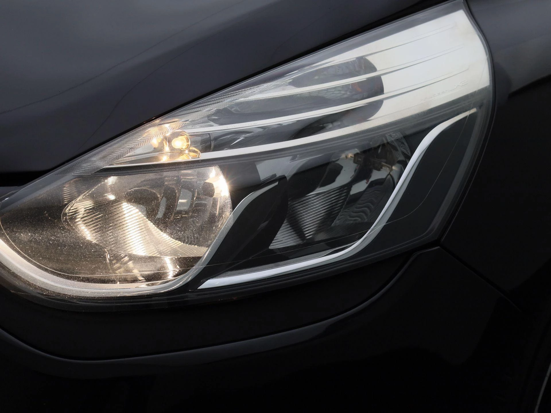 Renault-Clio-image-12
