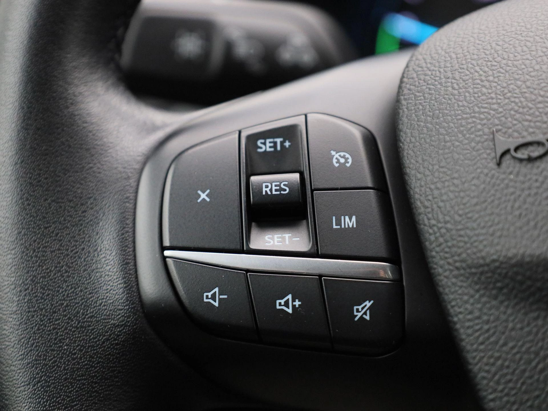Ford-Kuga-image-17