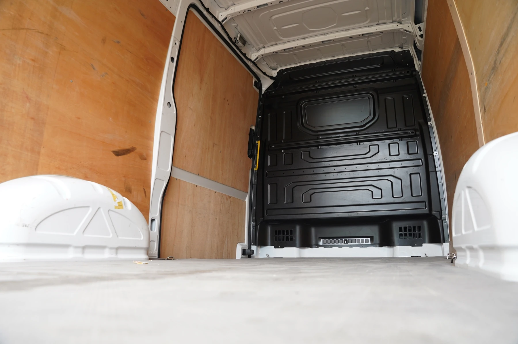 Volkswagen-Crafter-image-36