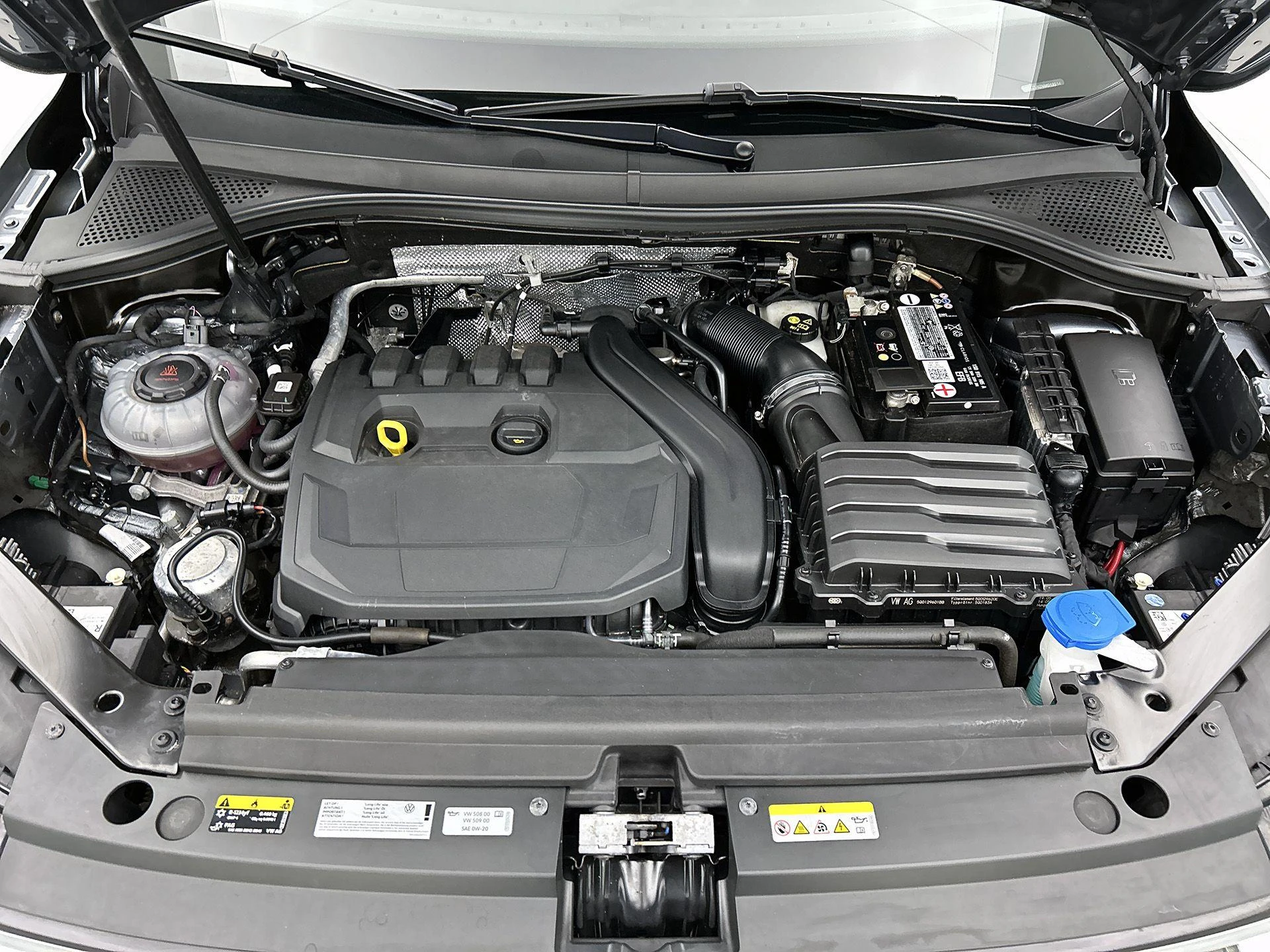 Volkswagen-Tiguan Allspace-image-27