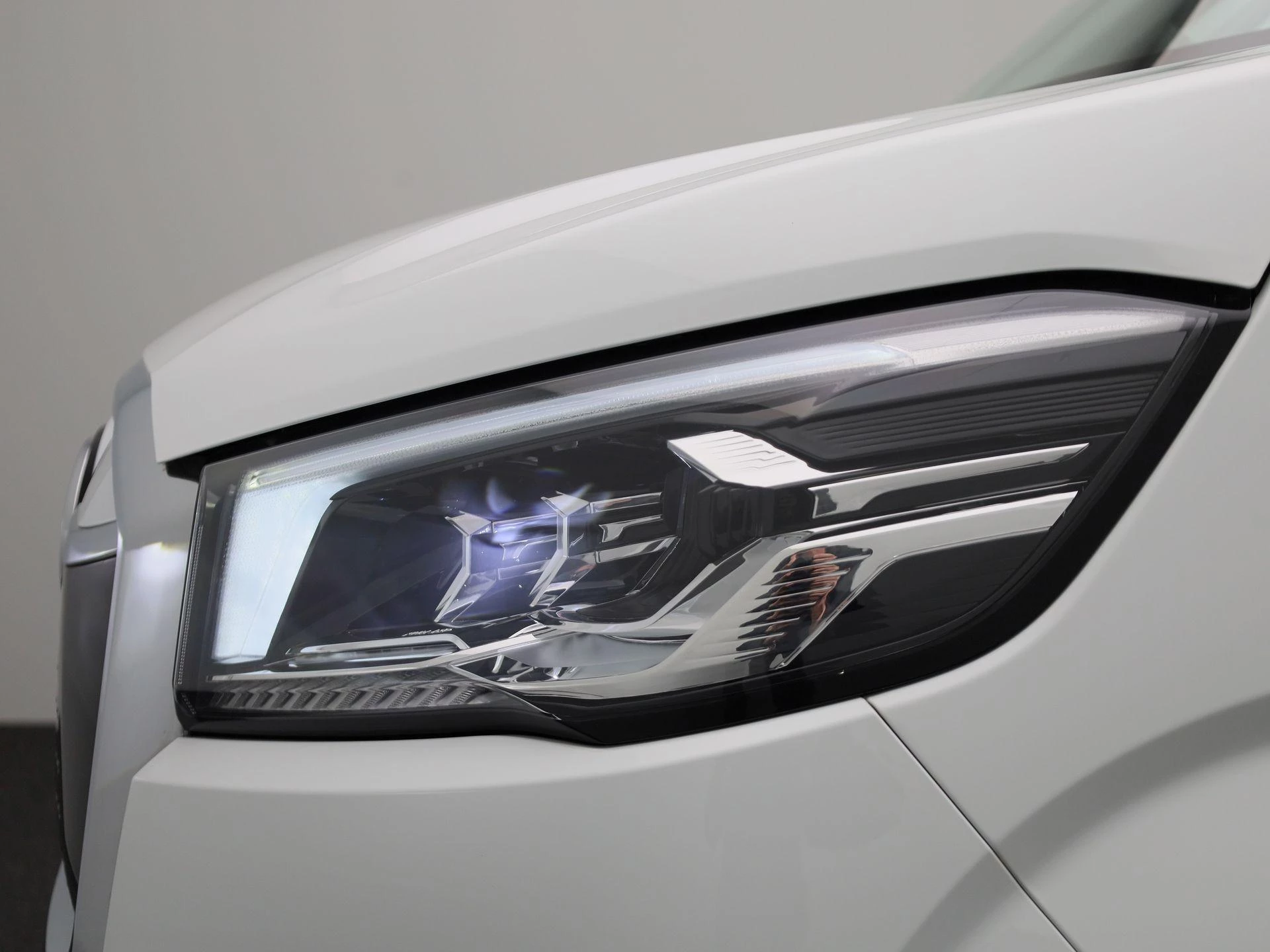 Maxus eDeliver9 L3H2 Business DEAL 89 kWh