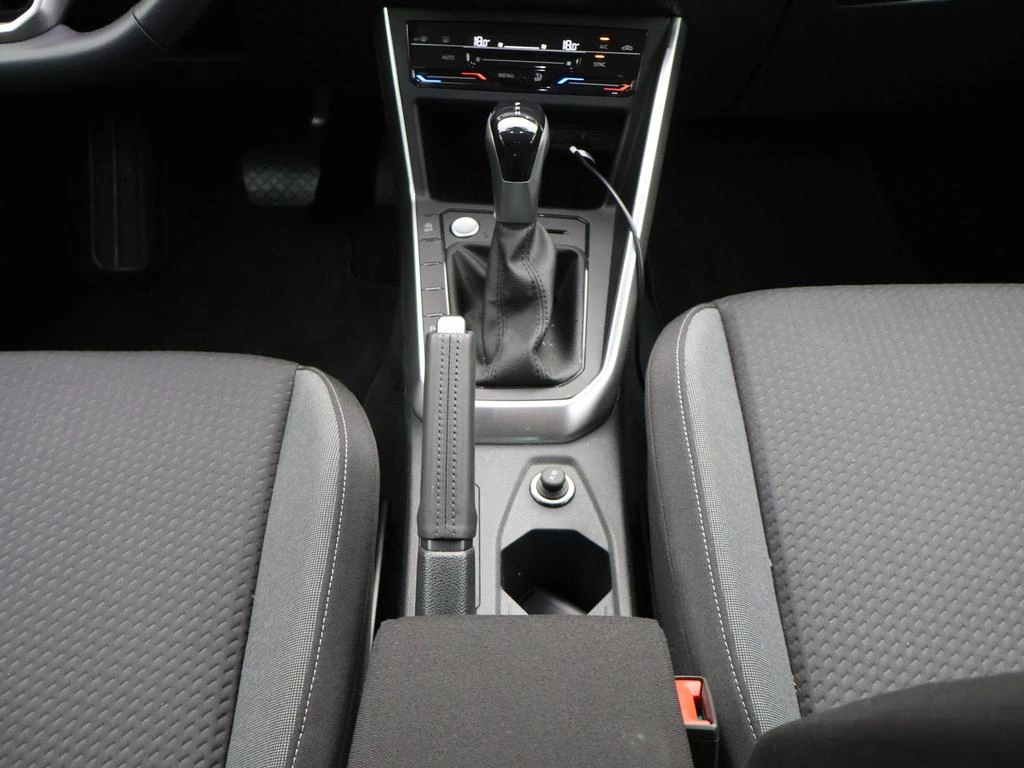 Volkswagen Taigo Taigo Life Business 1.0 TSI 116 pk *AUTOMAAT* DEMO *