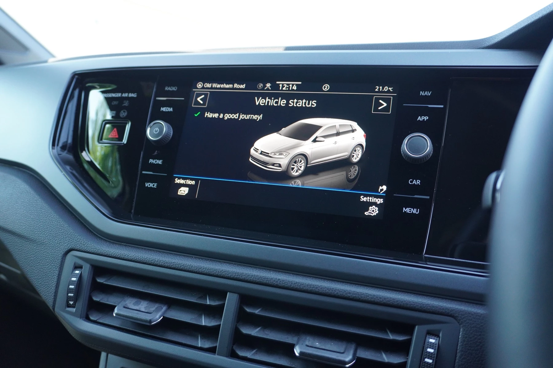 Volkswagen-Polo-image-37