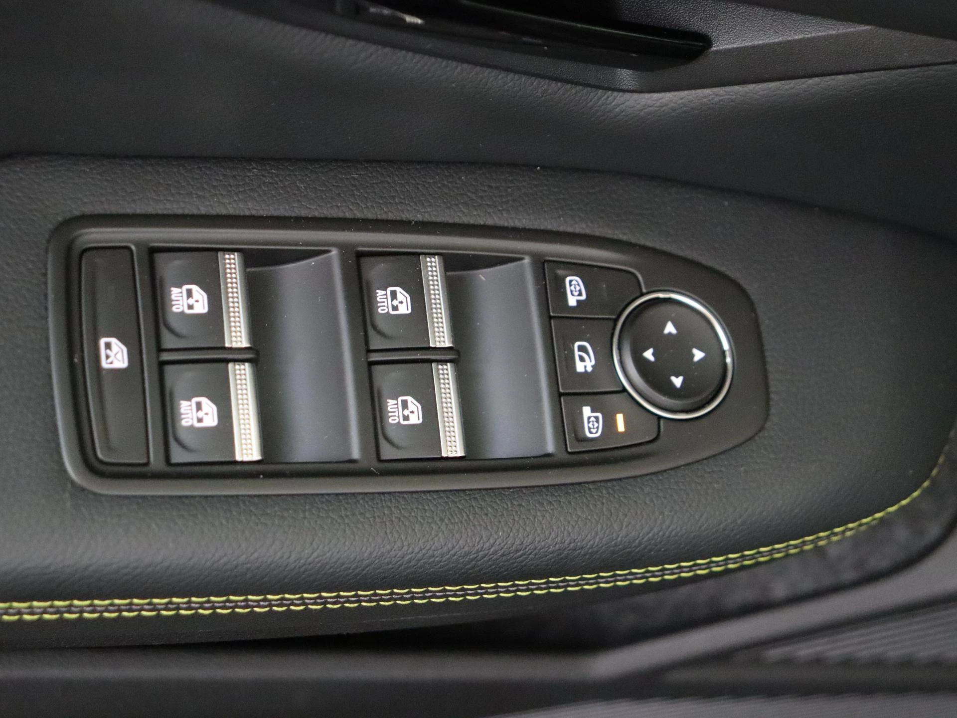 Renault-Megane E-Tech-image-20