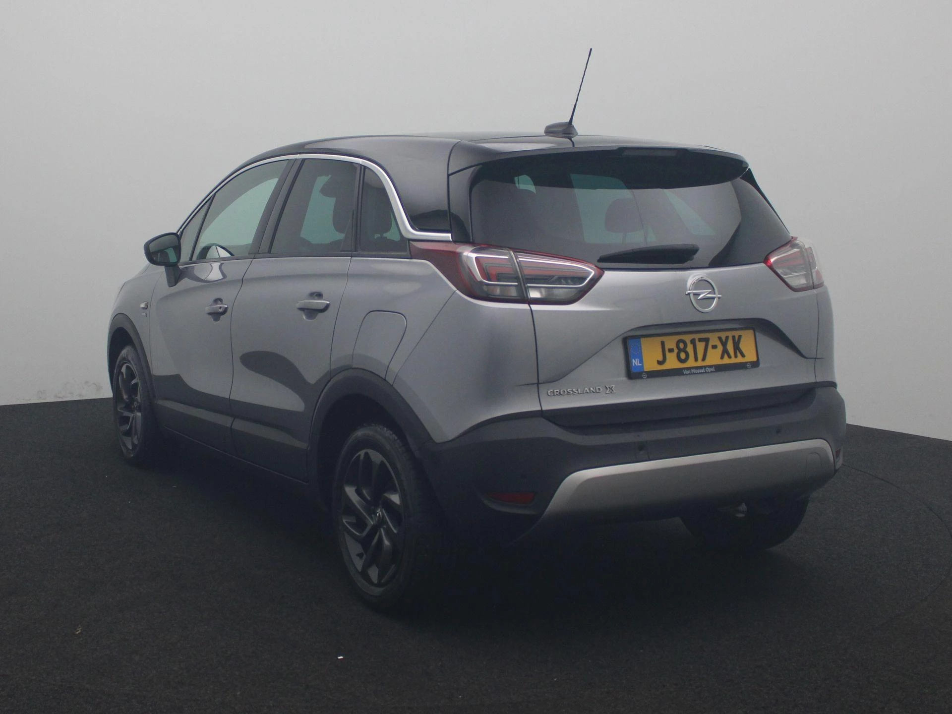 Opel-Crossland X-image-2