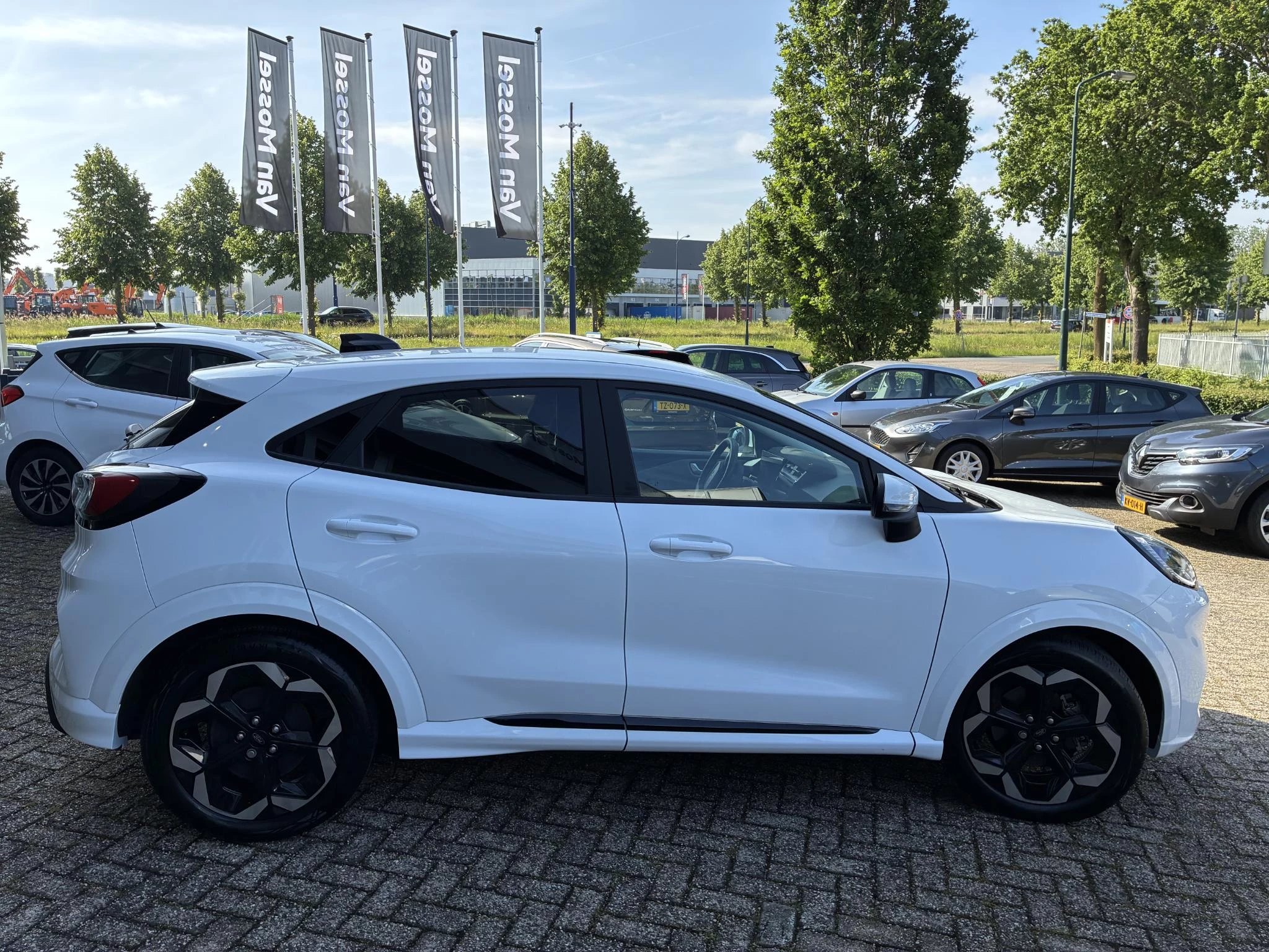 Ford Puma Gen-E Premium 44 kWh