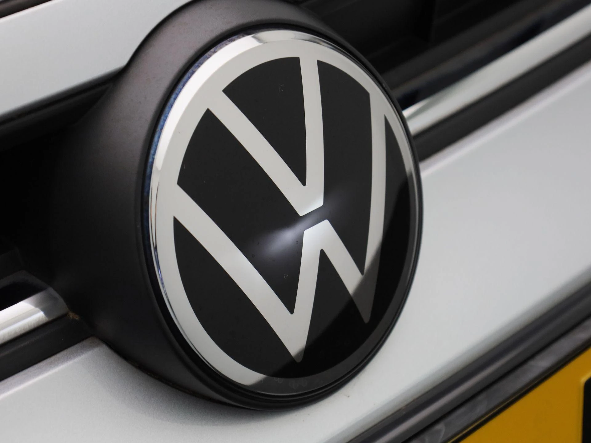 Volkswagen-Polo-image-34