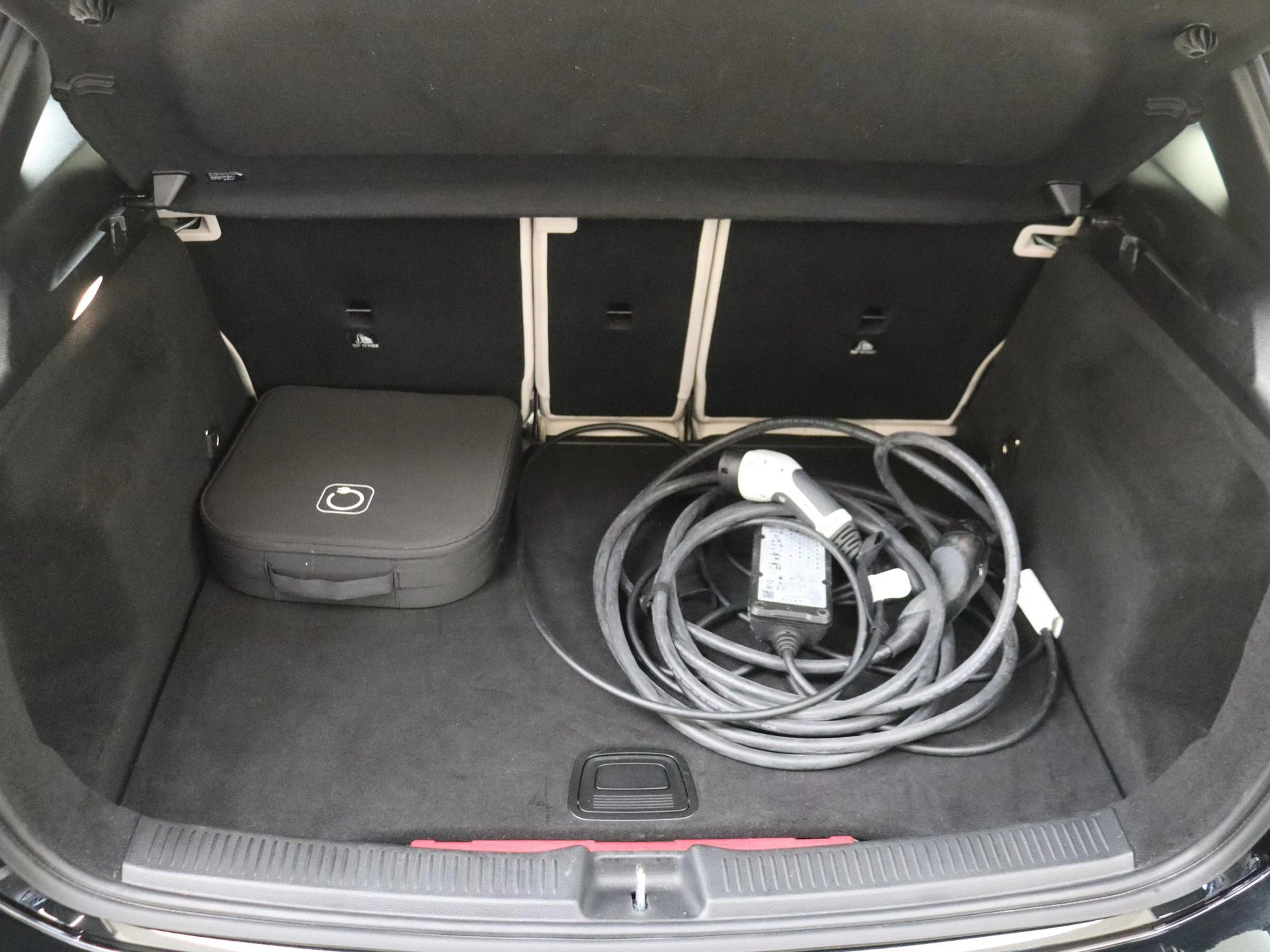 Mercedes-Benz B-Klasse 250 e Business Line