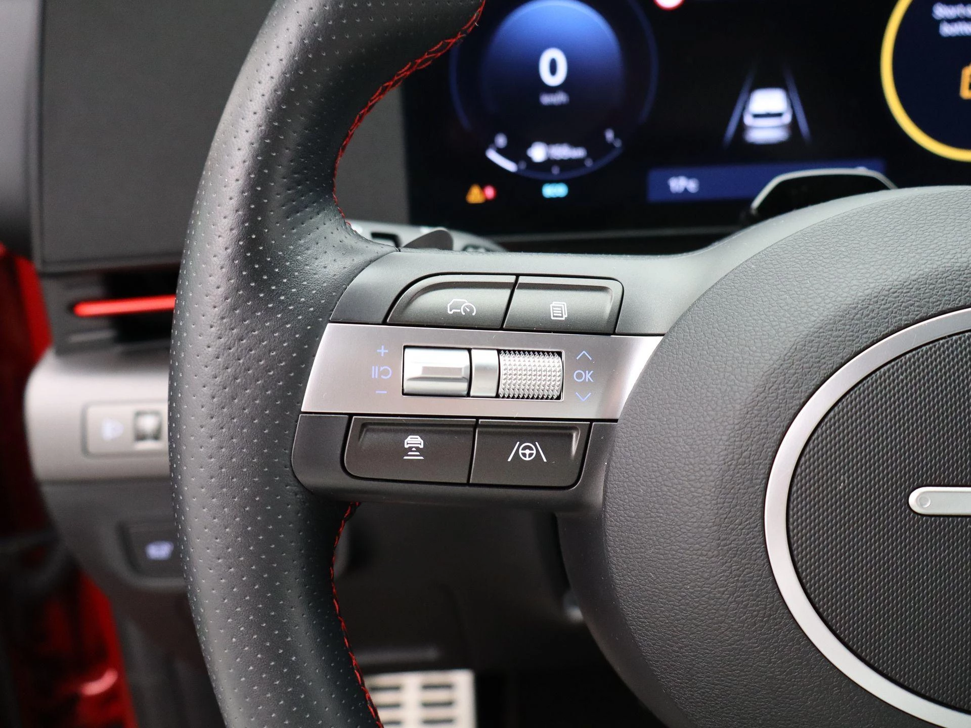 Hyundai-Kona-image-18