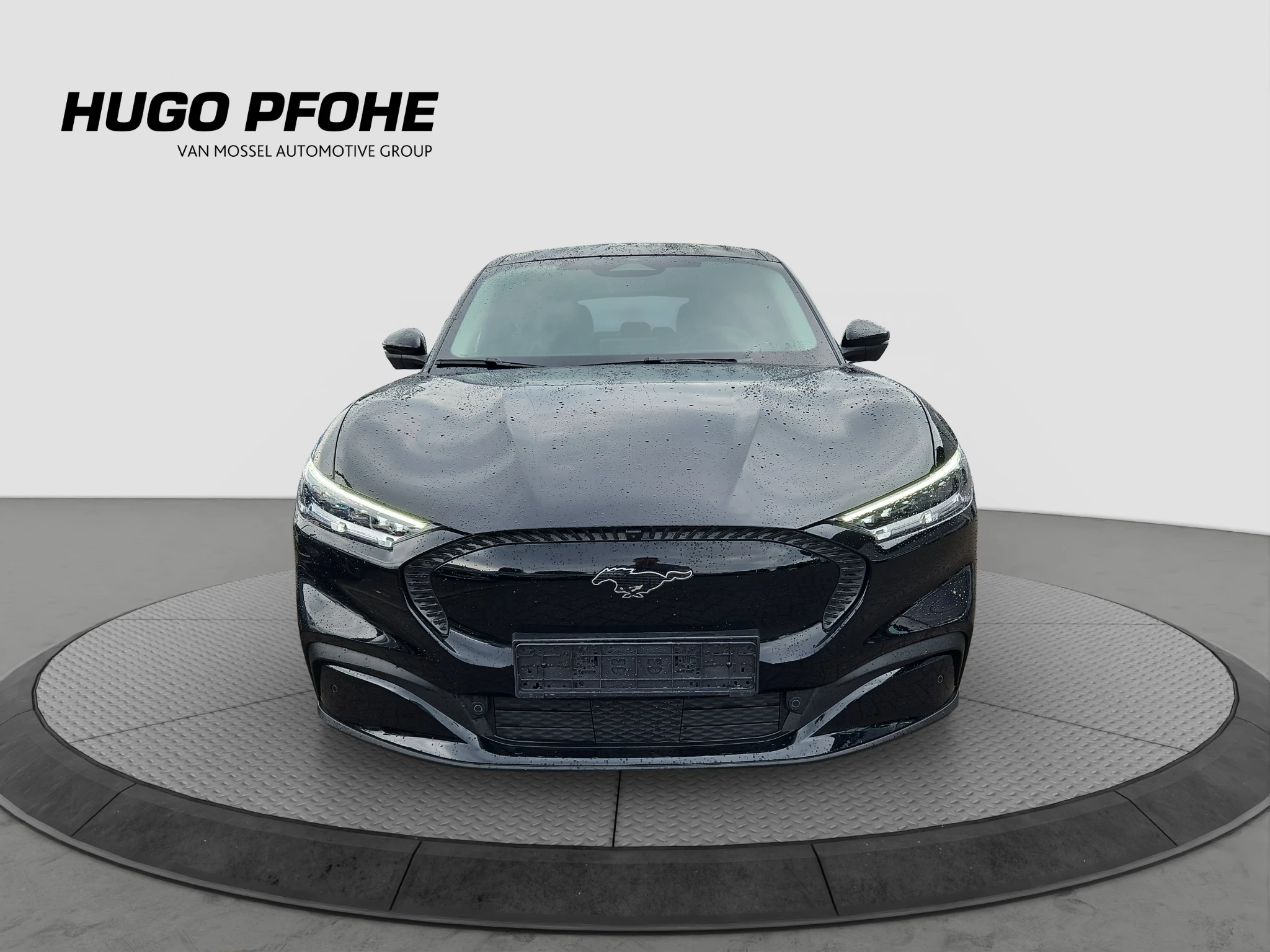 Ford-Mustang Mach-E-image-5