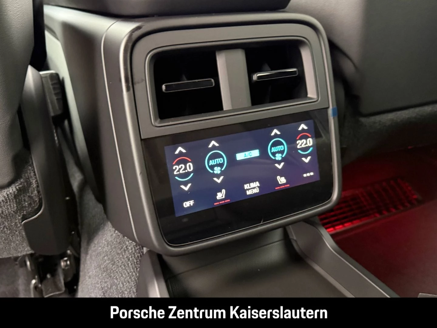 Porsche Taycan GTS Sport Turismo HA-Lenkung Active-Ride gts