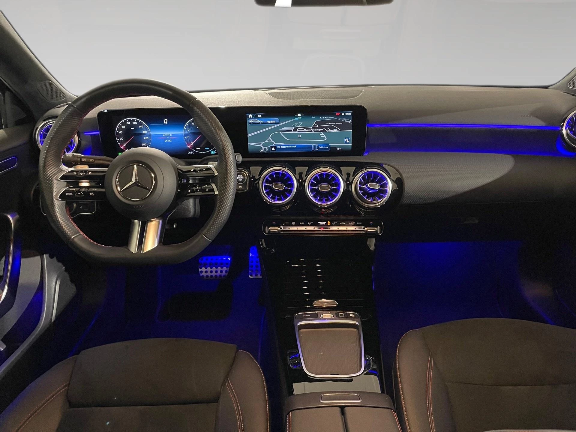 Mercedes-Benz-Classe A-image-4